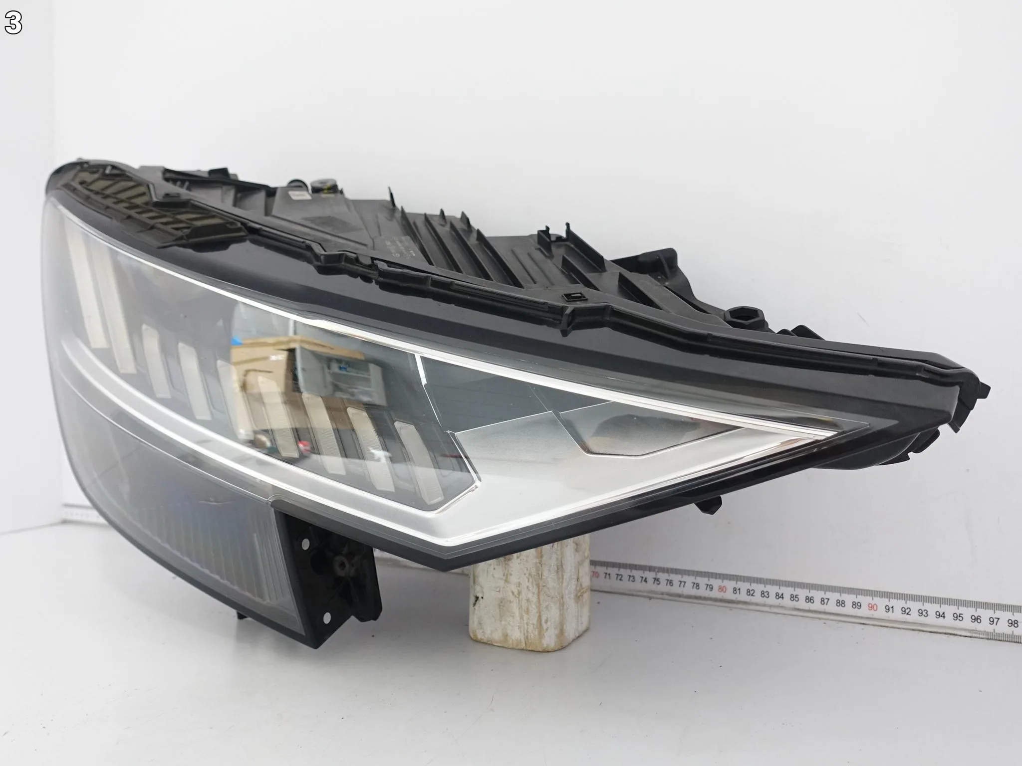 AUDI Q8 SQ8 4M8 18-23 LAMPA MATRIX FULL LED PRAWA PRZÓD EUROPA AUDI Q8 SQ8 4M8 18-23 LAMPA MATRIX FULL LED PRAWA PRZÓD EUROPA - obrazek 4