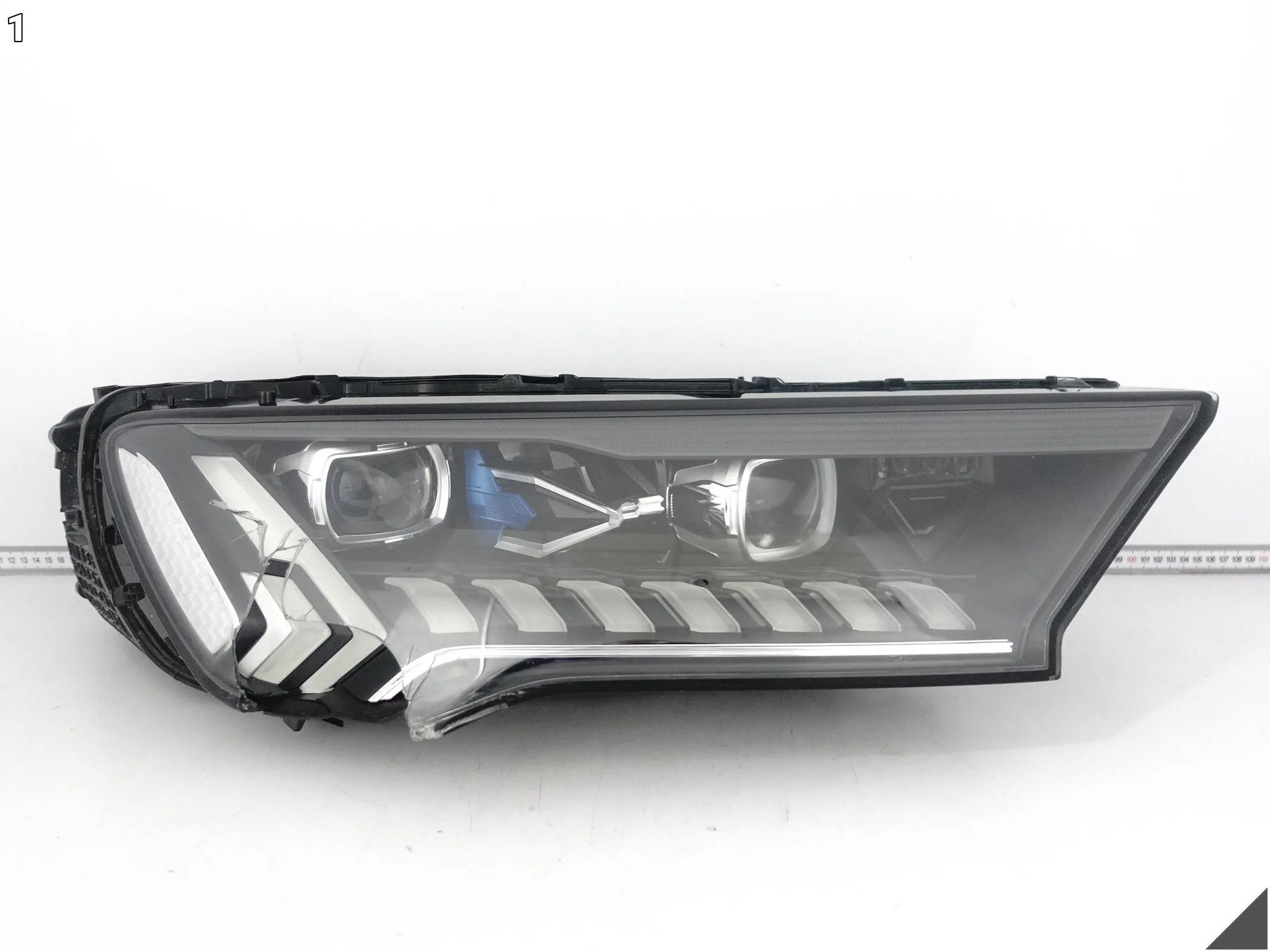 AUDI Q7 SQ7 II 4M0 LIFT 19-24 LAMPA LASER FULL LED PRAWA PRZÓD EUROPA AUDI Q7 SQ7 II 4M0 LIFT 19-24 LAMPA LASER FULL LED PRAWA PRZÓD EUROPA - obrazek 2