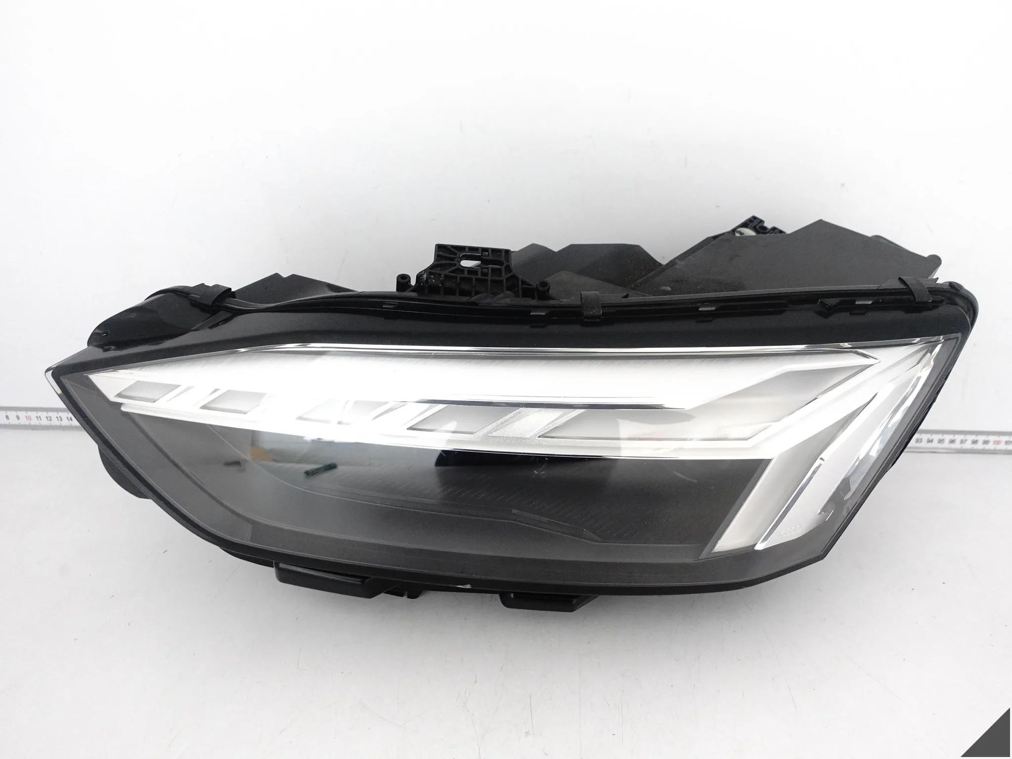 AUDI A5 S5 8W6 F5 B9 LIFT 19-24 LAMPA FULL LED MATRIX LEWA PRZÓD EUROPA AUDI A5 S5 8W6 F5 B9 LIFT 19-24 LAMPA FULL LED MATRIX LEWA PRZÓD EUROPA