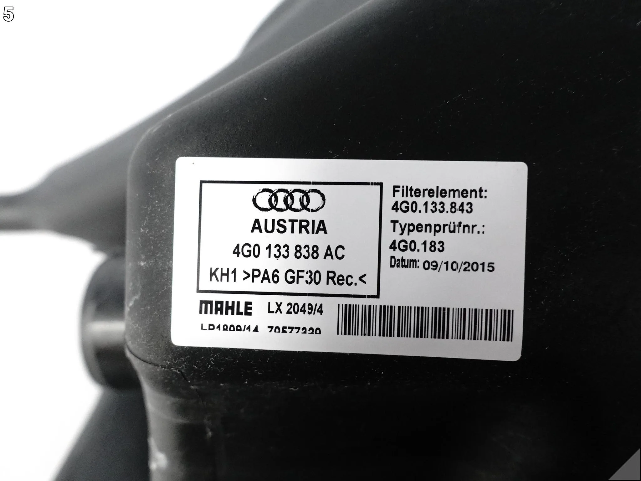 AUDI A7 S7 4G8 A6 S6 4G0 C7 10-18 OBUDOWA FILTRA POWIETRZA WLOT OSŁONA AUDI A7 S7 4G8 A6 S6 4G0 C7 10-18 OBUDOWA FILTRA POWIETRZA WLOT OSŁONA - obrazek 6