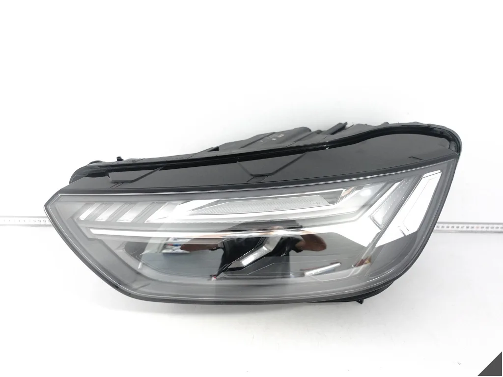 AUDI Q5 SQ5 II 80A FY LIFT 21-24 MATRIX FULL LED LAMPA LEWA PRZÓD EU *035E*