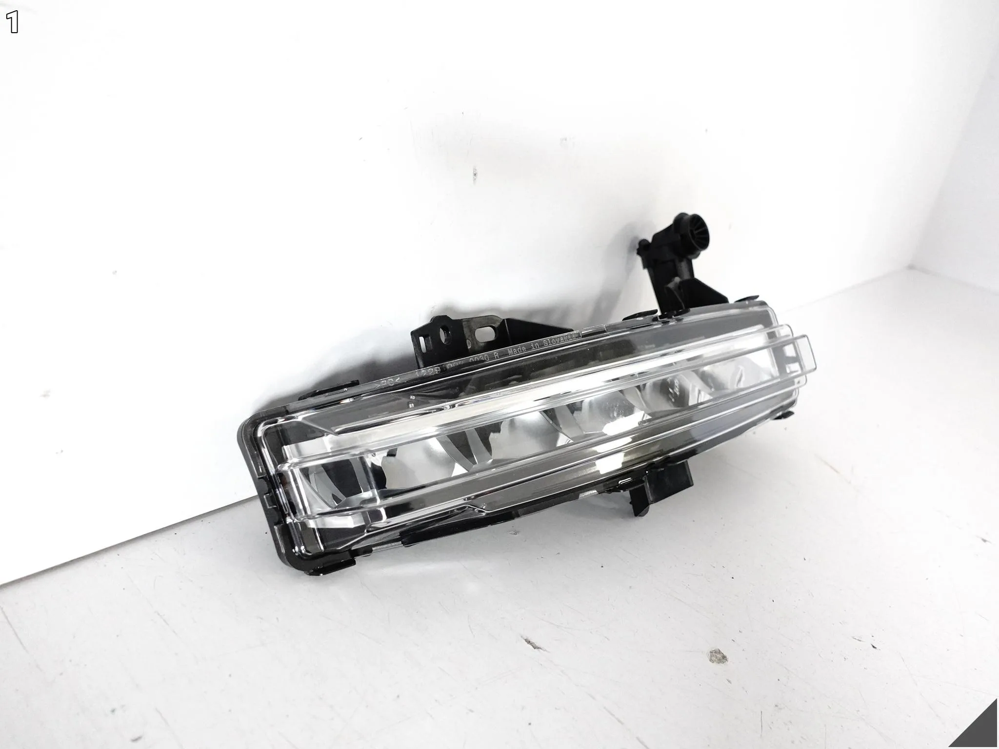 LAND ROVER RANGE ROVER L460 V 5 22- HALOGEN LAMPA LED DRL PRAWA PRZÓD LAND ROVER RANGE ROVER L460 V 5 22- HALOGEN LAMPA LED DRL PRAWA PRZÓD - obrazek 2