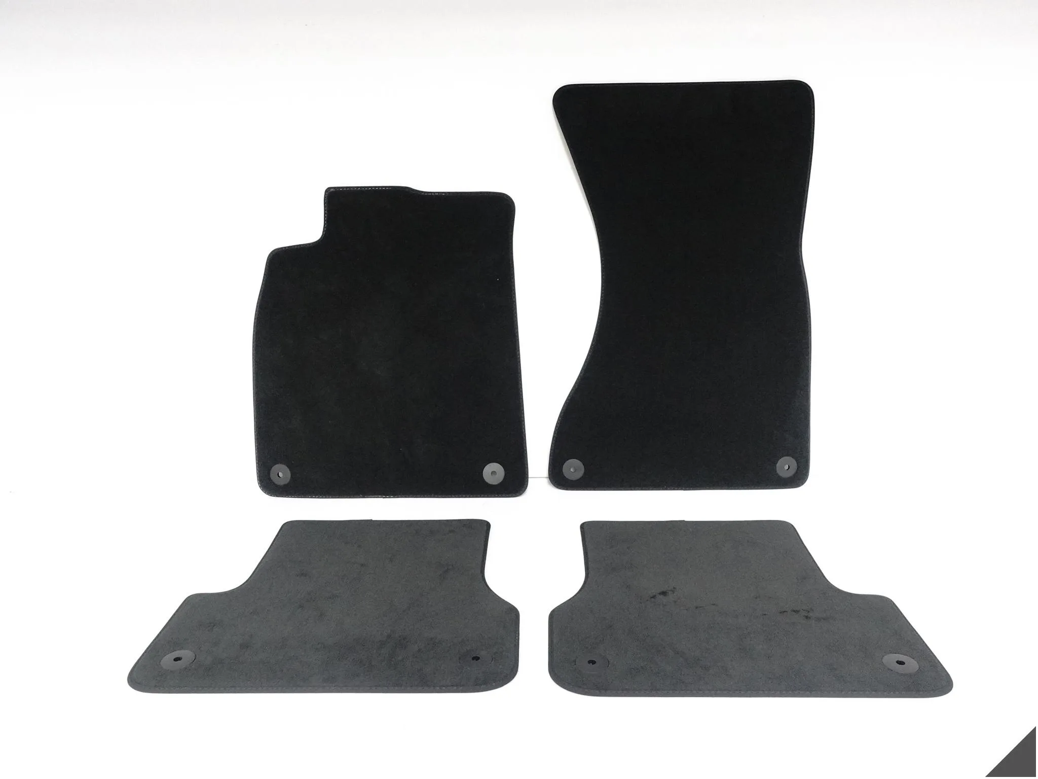 AUDI A7 S7 RS7 C7 4G8 A6 S6 RS6 4G0 10-18 KOMPLET DYWANIKÓW WYKŁADZINA QA5 AUDI A7 S7 RS7 C7 4G8 A6 S6 RS6 4G0 10-18 KOMPLET DYWANIKÓW WYKŁADZINA QA5