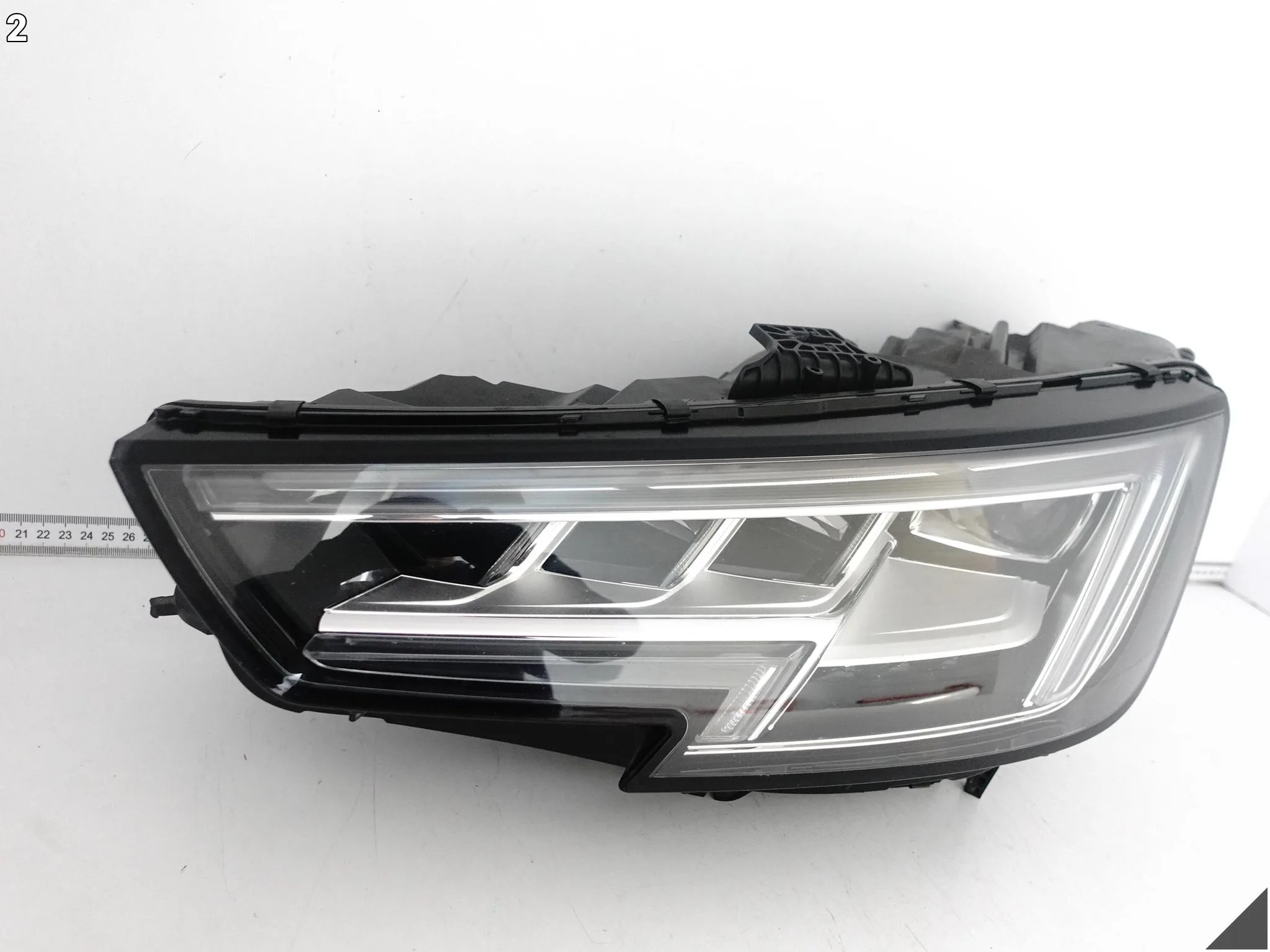 AUDI A4 S4 8W0 B9 15-19 LAMPA HEADLIGHT MATRIX FULL LED LEWA PRZÓD EUROPA AUDI A4 S4 8W0 B9 15-19 LAMPA HEADLIGHT MATRIX FULL LED LEWA PRZÓD EUROPA - obrazek 3