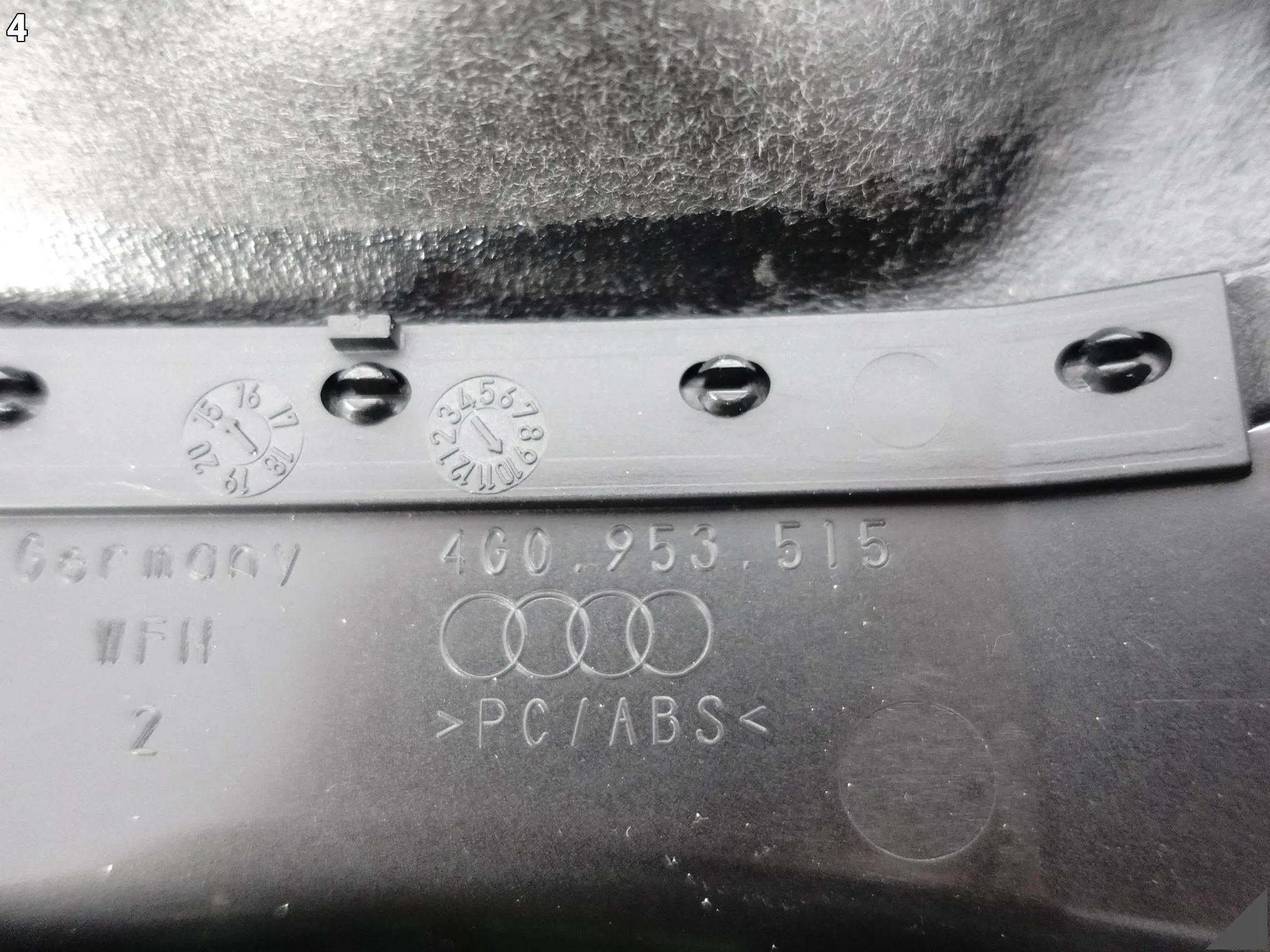 AUDI A7 S7 RS7 4G8 A6 S6 RS6 4G0 C7 10-18 GÓRNA OSŁONA KOLUMNY KIEROWNICZEJ AUDI A7 S7 RS7 4G8 A6 S6 RS6 4G0 C7 10-18 GÓRNA OSŁONA KOLUMNY KIEROWNICZEJ - obrazek 5