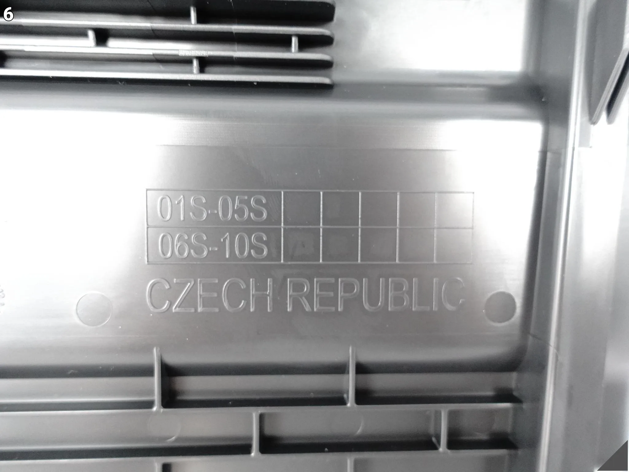 AUDI Q3 II 83A F3 18-25 OSŁONA ZAŚLEPKA BOCZEK BAGAŻNIKA PRAWA TYŁ AUDI Q3 II 83A F3 18-25 OSŁONA ZAŚLEPKA BOCZEK BAGAŻNIKA PRAWA TYŁ - obrazek 7