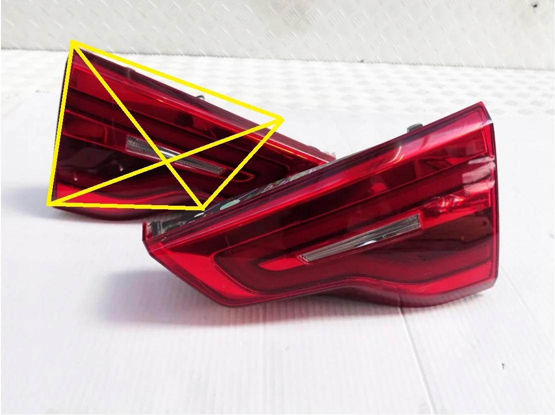 BMW X3 G01 17-20 LAMPA ZWYKŁA KLAPA BAGAŻNIK PRAWA TYŁ EU 7408742 BMW X3 G01 17-20 LAMPA ZWYKŁA KLAPA BAGAŻNIK PRAWA TYŁ EU 7408742