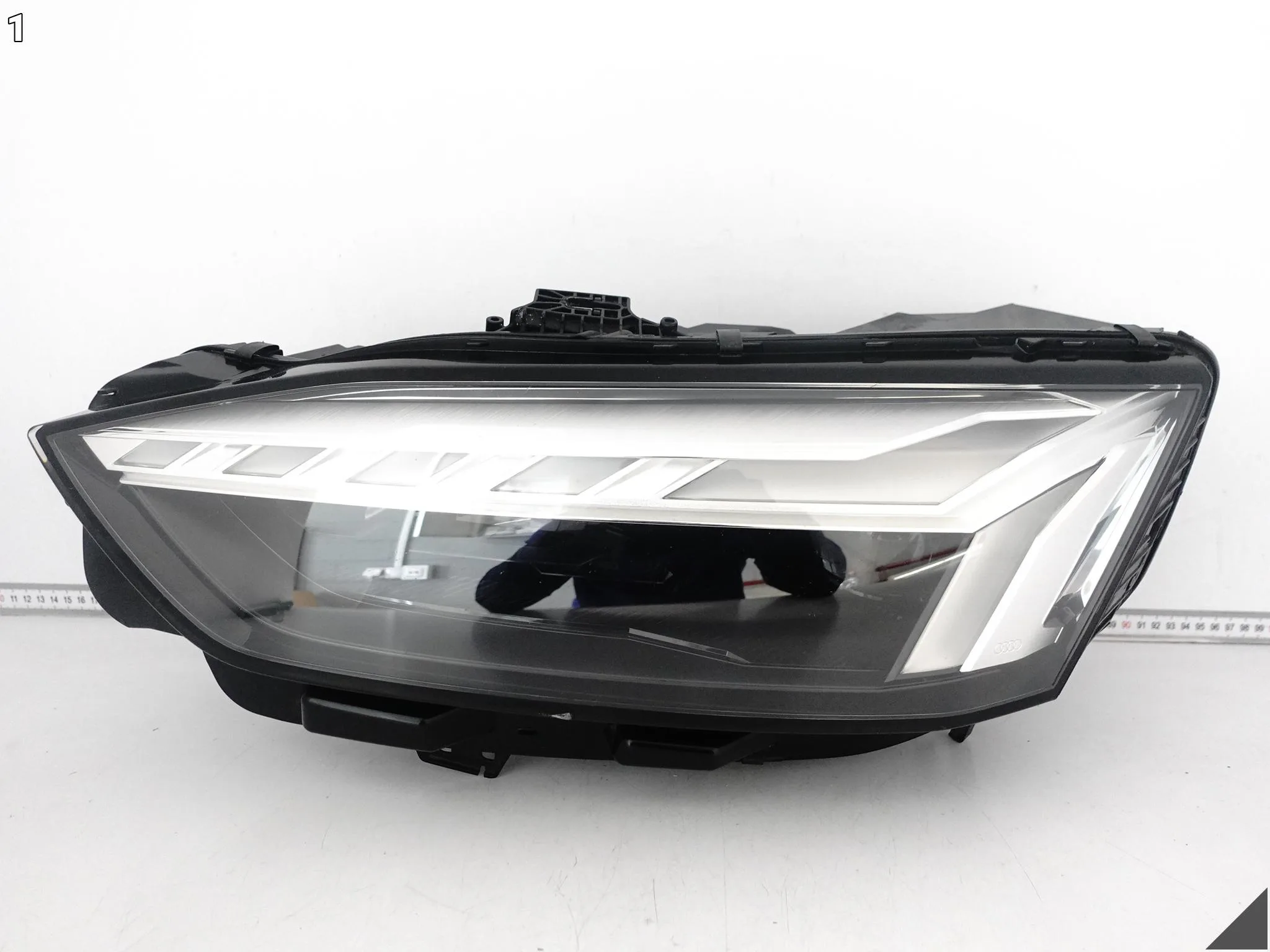 AUDI A5 S5 8W6 F5 B9 LIFT 19-24 LAMPA FULL LED MATRIX LEWA PRZÓD EUROPA AUDI A5 S5 8W6 F5 B9 LIFT 19-24 LAMPA FULL LED MATRIX LEWA PRZÓD EUROPA - obrazek 2