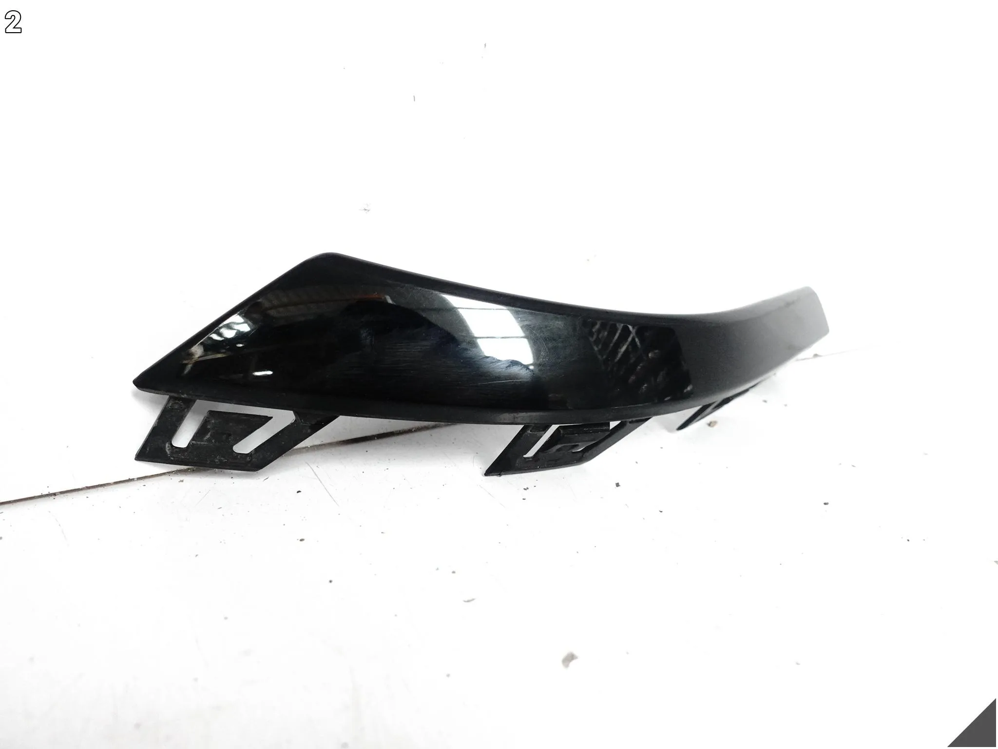 MERCEDES C-KLASA W206 S206 AMG 21- LISTWA SPOILER W ZDERZAKA TYŁ PRAWA MERCEDES C-KLASA W206 S206 AMG 21- LISTWA SPOILER W ZDERZAKA TYŁ PRAWA - obrazek 3