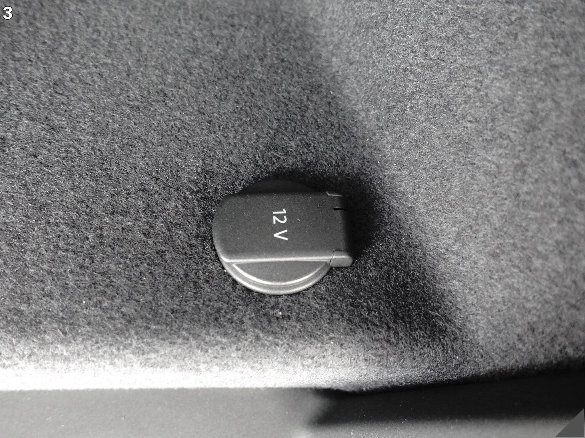 AUDI Q3 II 83A F3 18-25 BOCZEK POSZYCIE TAPICERKA BAGAŻNIKA LEWA FIK SOUL AUDI Q3 II 83A F3 18-25 BOCZEK POSZYCIE TAPICERKA BAGAŻNIKA LEWA FIK SOUL - obrazek 4