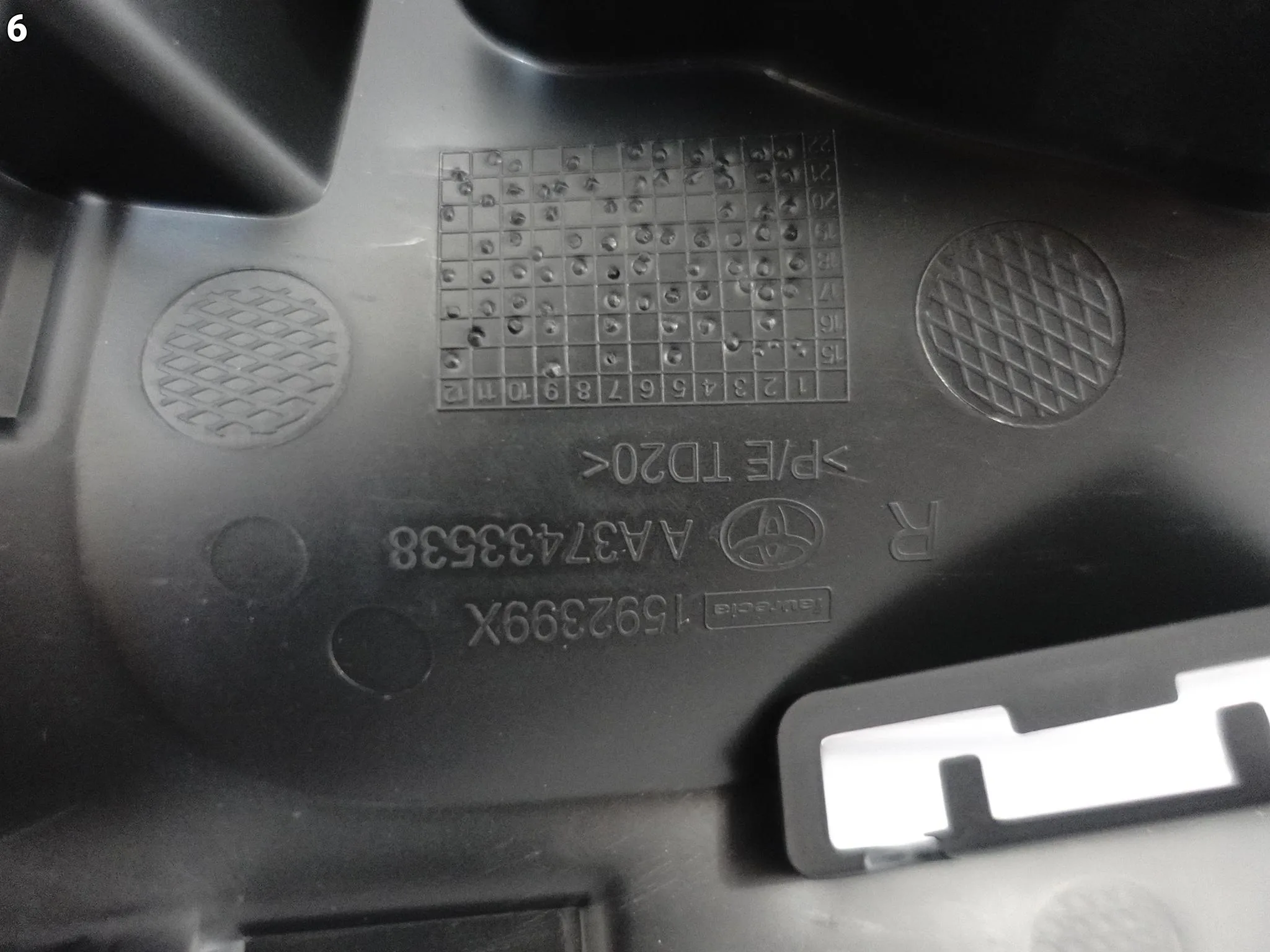 TOYOTA PROACE II 16-23 ŚLIZG MOCOWANIE UCHWYT HALOGENU ZDERZAK PRZÓD PRAWY TOYOTA PROACE II 16-23 ŚLIZG MOCOWANIE UCHWYT HALOGENU ZDERZAK PRZÓD PRAWY - obrazek 7