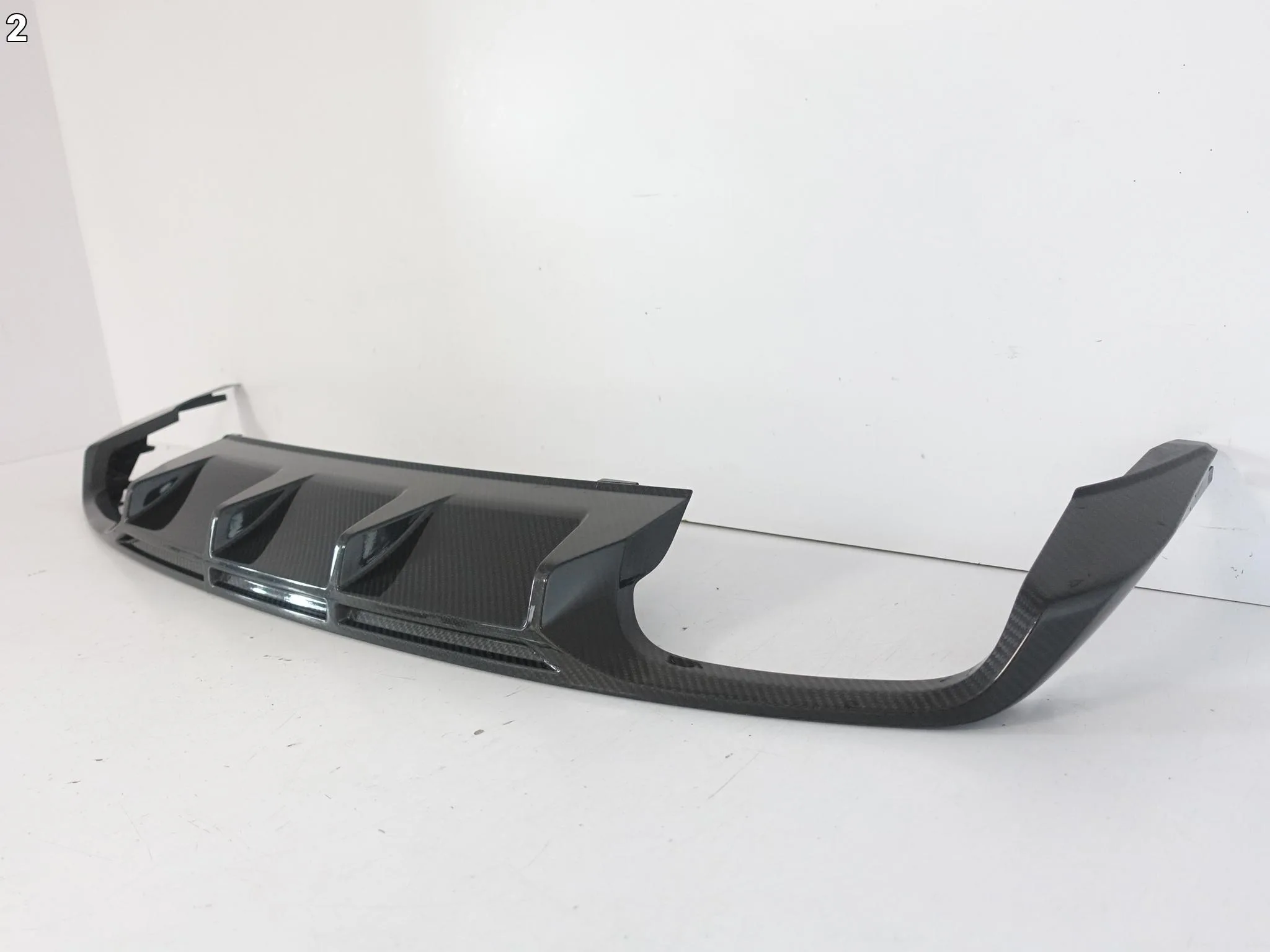 SEAT LEON III 5F4 5F0 HB ST CUPRA R LIFT 17-20 CARBON SPOILER W ZDERZAK TYŁ SEAT LEON III 5F4 5F0 HB ST CUPRA R LIFT 17-20 CARBON SPOILER W ZDERZAK TYŁ - obrazek 3