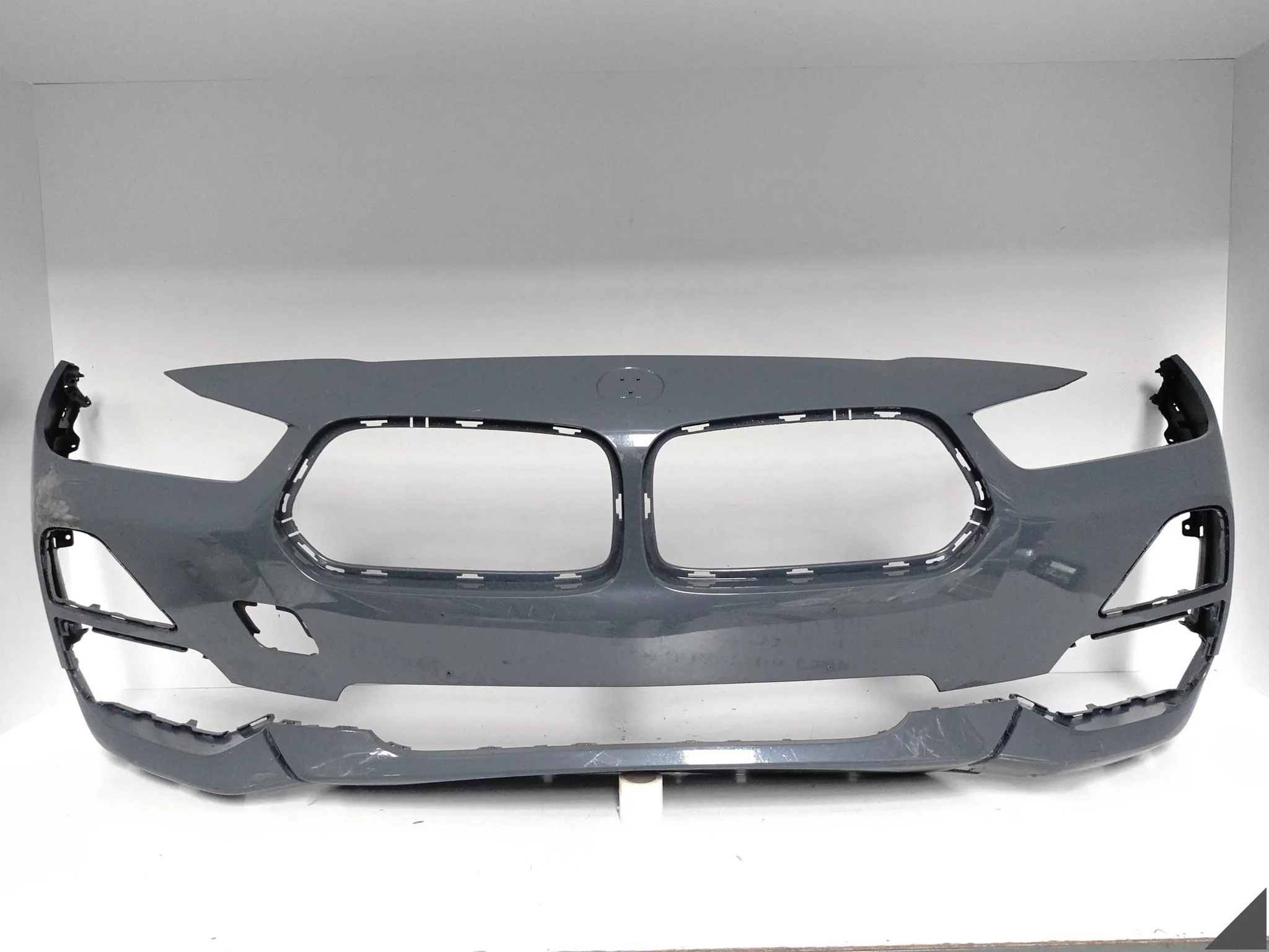 BMW X2 F39 ZWYKŁY/BASIC 17-23 ZDERZAK BUMPER PRZÓD (BEZ PDC SPRYSKÓW) BMW X2 F39 ZWYKŁY/BASIC 17-23 ZDERZAK BUMPER PRZÓD (BEZ PDC SPRYSKÓW)