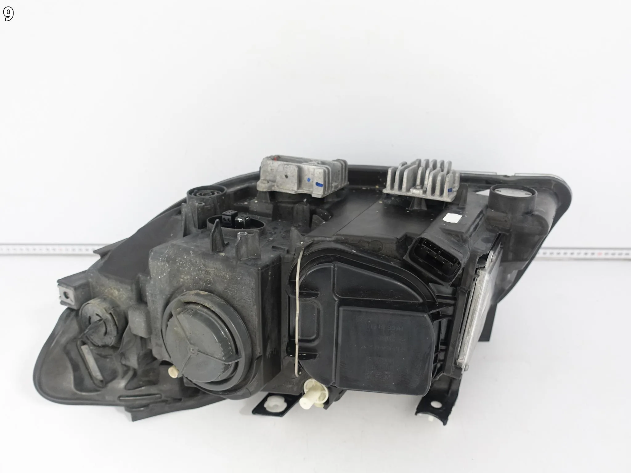 BMW X1 E84 LIFT LCI 12-15 LAMPA XENON + LED SKRĘTNA DYNAMIC PRAWA EUROPA BMW X1 E84 LIFT LCI 12-15 LAMPA XENON + LED SKRĘTNA DYNAMIC PRAWA EUROPA - obrazek 10