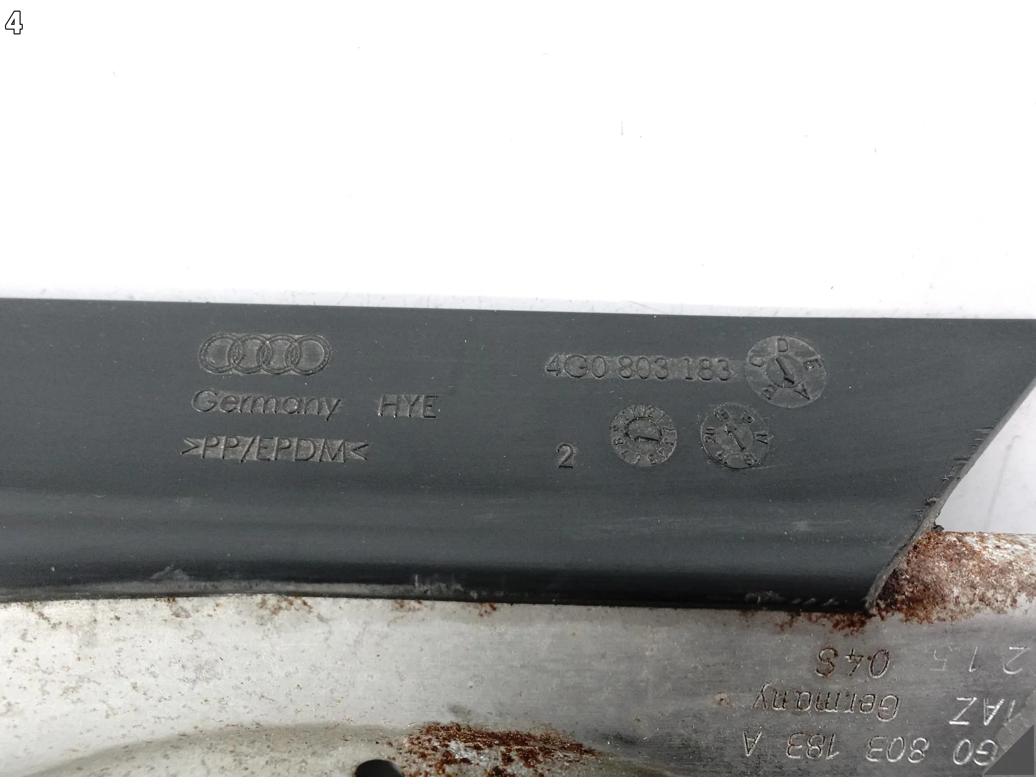 AUDI A7 S7 RS7 4G8 A6 S6 RS6 4G0 C7 10-18 PODPORA ŁĄCZNIK PŁYTY PODŁOGOWEJ AUDI A7 S7 RS7 4G8 A6 S6 RS6 4G0 C7 10-18 PODPORA ŁĄCZNIK PŁYTY PODŁOGOWEJ - obrazek 5