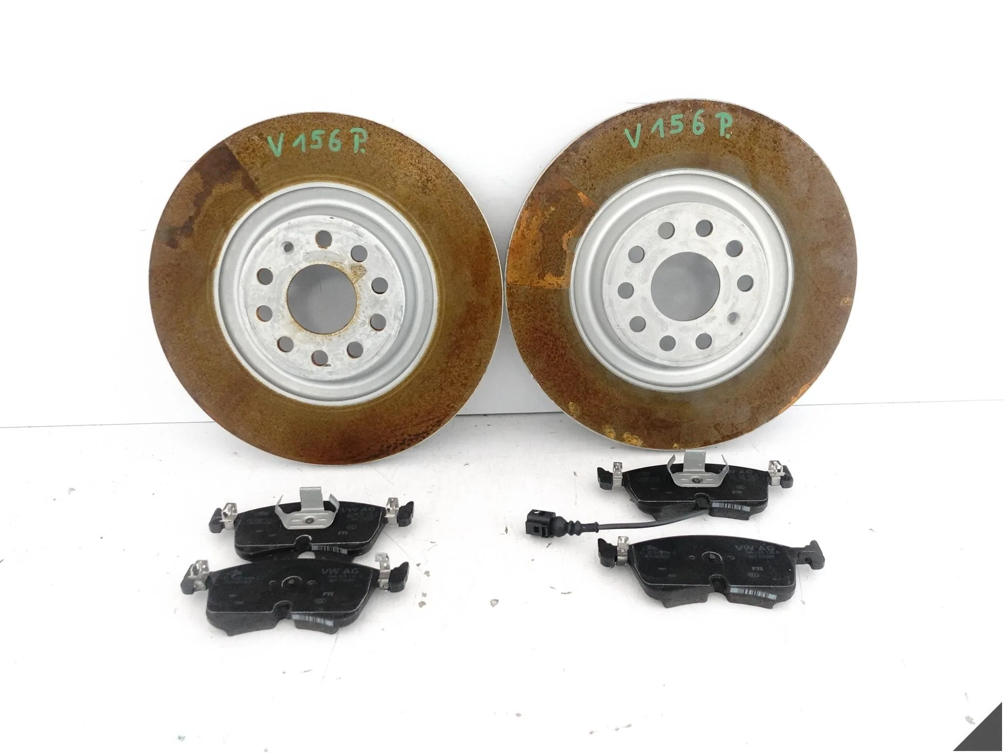 VW TIGUAN III 571 AUDI Q3 83A TARCZE HAMULCOWE PRZÓD 340X30MM + KLOCKI 0KM VW TIGUAN III 571 AUDI Q3 83A TARCZE HAMULCOWE PRZÓD 340X30MM + KLOCKI 0KM