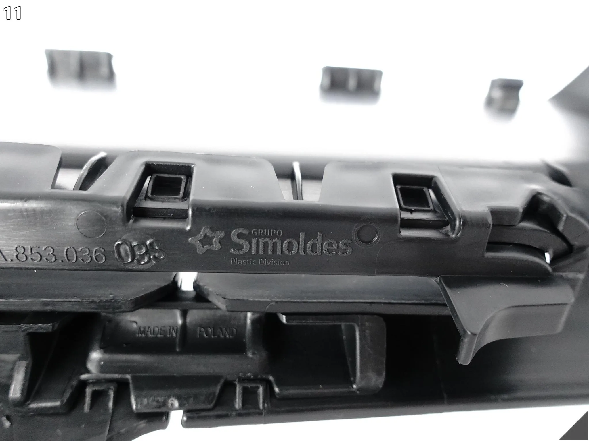 AUDI Q3 II 83A F3 18-25 OSŁONA LISTWA POSZYCIE PRÓG SŁUPEK TYŁ PRAWA 4PK AUDI Q3 II 83A F3 18-25 OSŁONA LISTWA POSZYCIE PRÓG SŁUPEK TYŁ PRAWA 4PK - obrazek 12