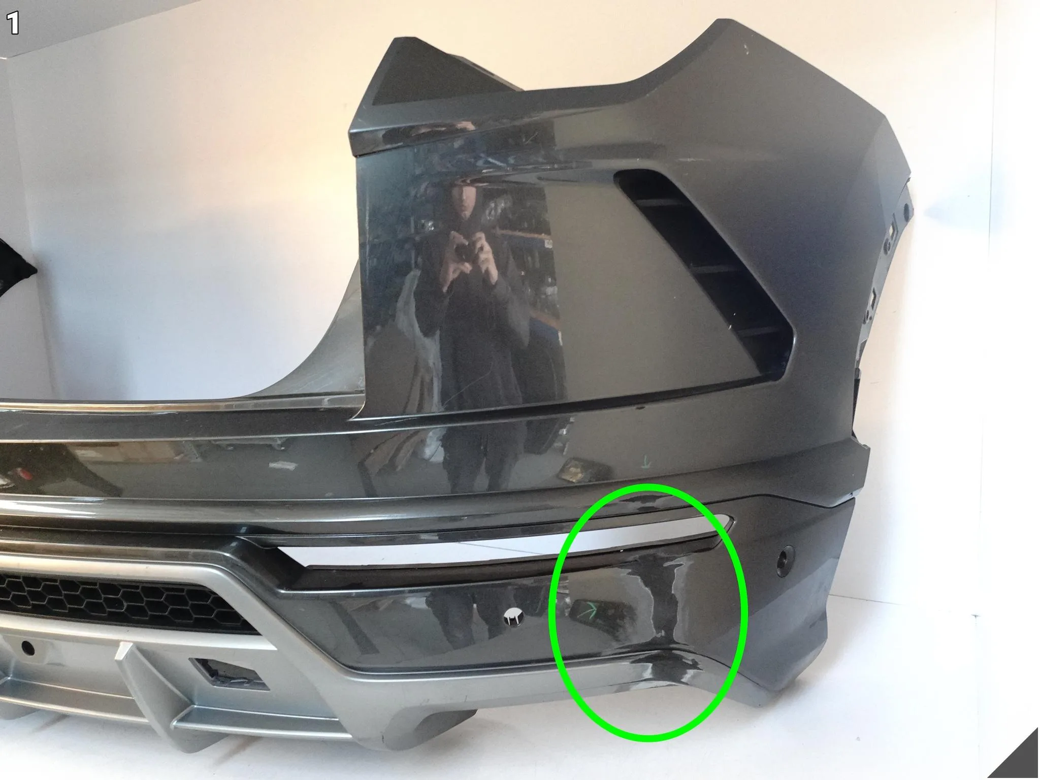 LAMBORGHINI URUS 4ML 18-23 ZDERZAK + SPOILER DYFUZOR ZDERZAKA TYŁ (6xPDC) LAMBORGHINI URUS 4ML 18-23 ZDERZAK + SPOILER DYFUZOR ZDERZAKA TYŁ (6xPDC) - obrazek 2