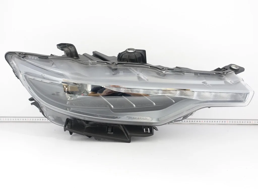 MASERATI LEVANTE M161 LIFT TROFEO GTS SPORT LAMPA FULL LED PRAWA EUROPA MASERATI LEVANTE M161 LIFT TROFEO GTS SPORT LAMPA FULL LED PRAWA EUROPA