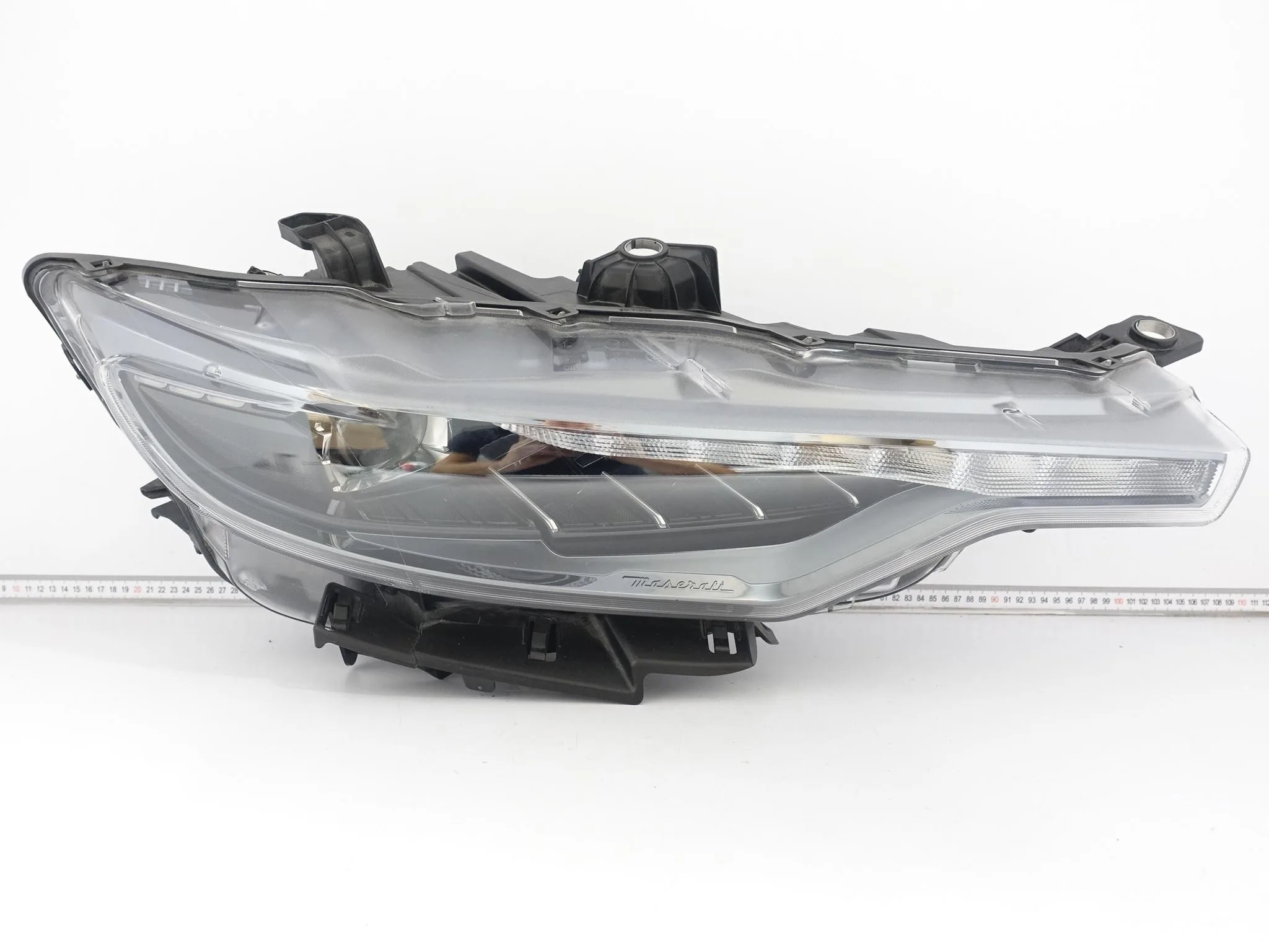 MASERATI LEVANTE M161 LIFT TROFEO GTS SPORT LAMPA FULL LED PRAWA EUROPA MASERATI LEVANTE M161 LIFT TROFEO GTS SPORT LAMPA FULL LED PRAWA EUROPA