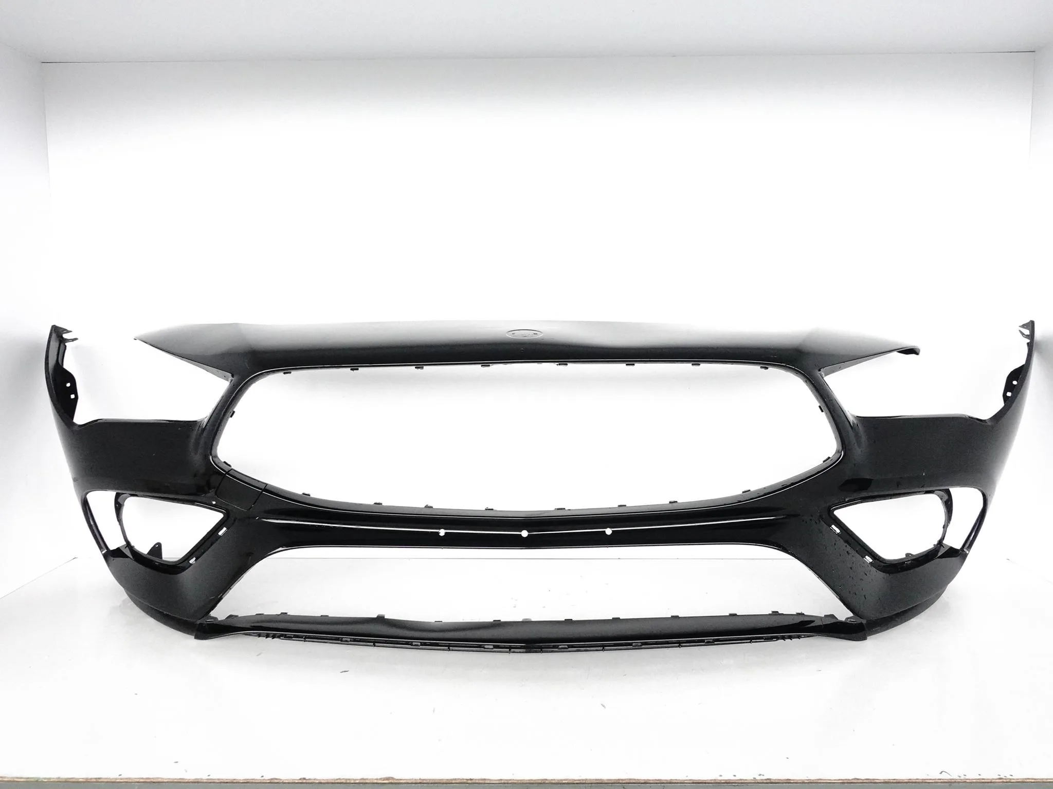 MERCEDES CLA II 2 C118 X118 AMG 19-23 ZDERZAK BUMPER PRZÓD (PDC) MERCEDES CLA II 2 C118 X118 AMG 19-23 ZDERZAK BUMPER PRZÓD (PDC)