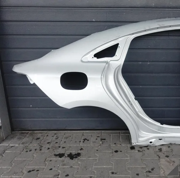 MERCEDES CLA C174 C178 25- COUPE BŁOTNIK POSZYCIE PRÓG DACH PRAWY TYŁ MERCEDES CLA C174 C178 25- COUPE BŁOTNIK POSZYCIE PRÓG DACH PRAWY TYŁ