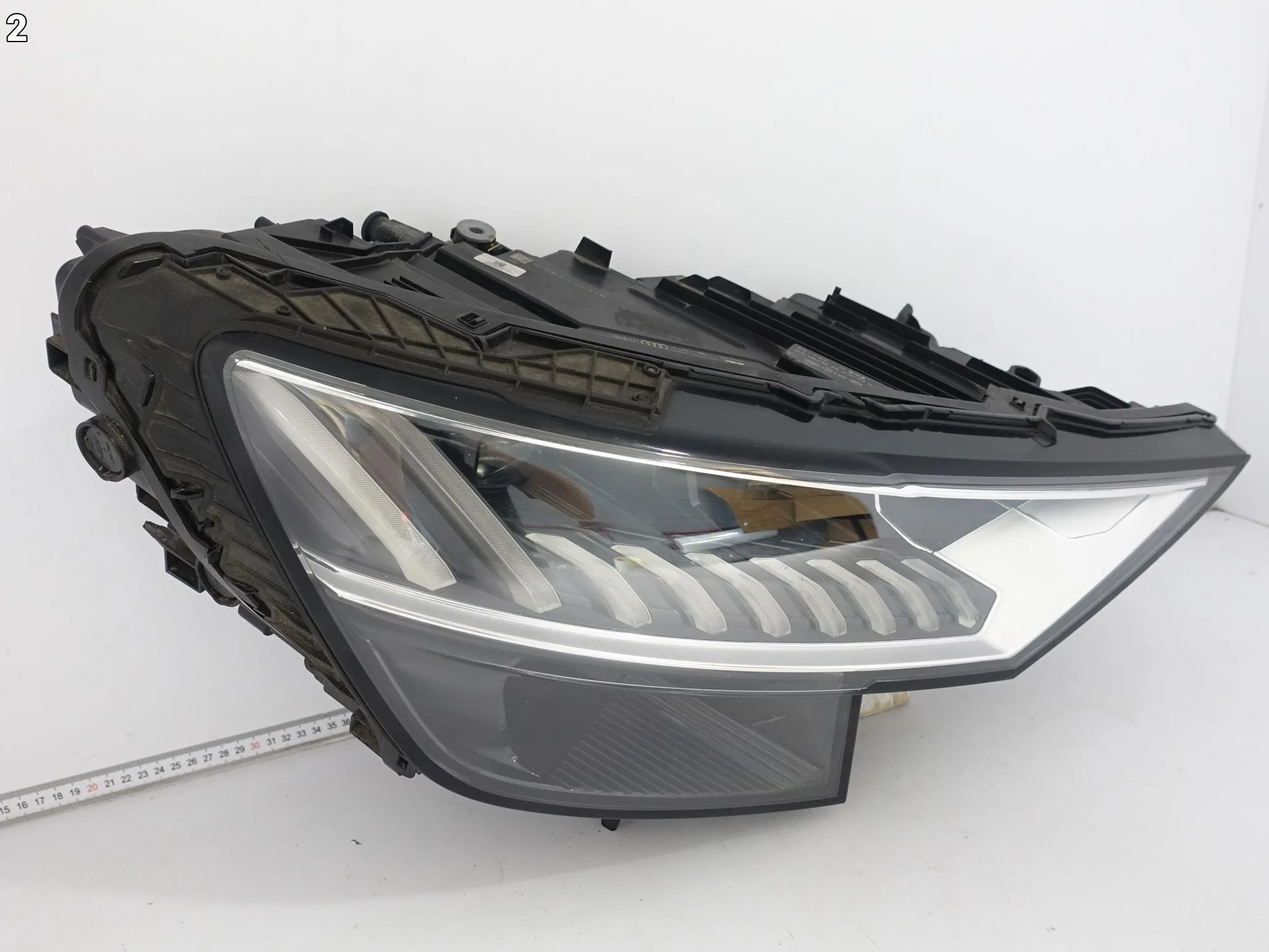 AUDI Q8 SQ8 4M8 18-23 LAMPA MATRIX FULL LED PRAWA PRZÓD EUROPA AUDI Q8 SQ8 4M8 18-23 LAMPA MATRIX FULL LED PRAWA PRZÓD EUROPA - obrazek 3