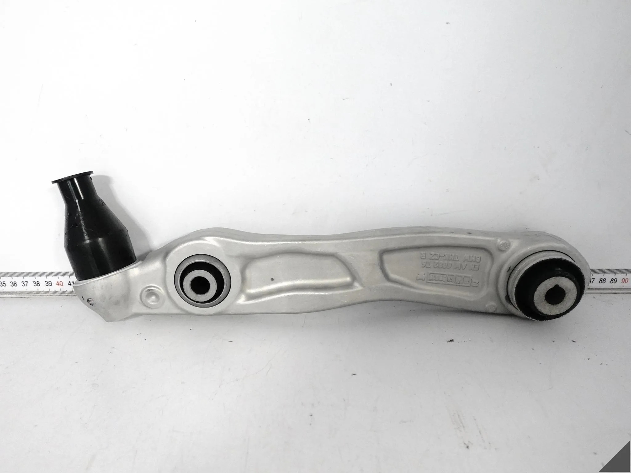 BMW 5 G60 G61 23- WAHACZ POPRZECZNY DOLNY PRAWY PRZÓD ORYGINALNY BMW 5 G60 G61 23- WAHACZ POPRZECZNY DOLNY PRAWY PRZÓD ORYGINALNY