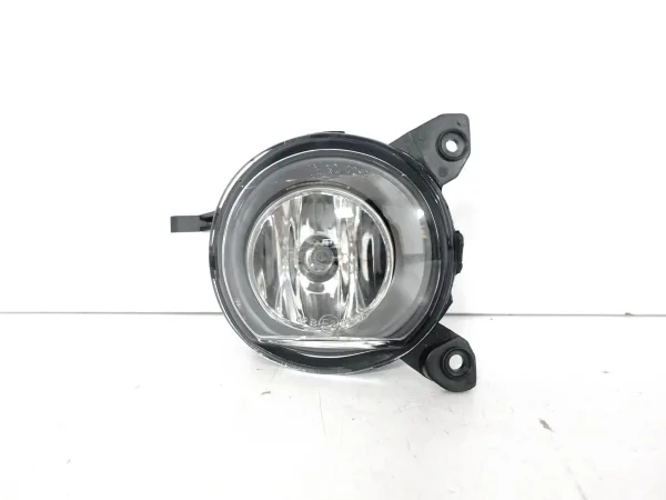 TOYOTA COROLLA IX 9 E12 02-07 HALOGEN ŚWIATŁO PRZECIWMGIELNE PRZÓD PRAWA TOYOTA COROLLA IX 9 E12 02-07 HALOGEN ŚWIATŁO PRZECIWMGIELNE PRZÓD PRAWA