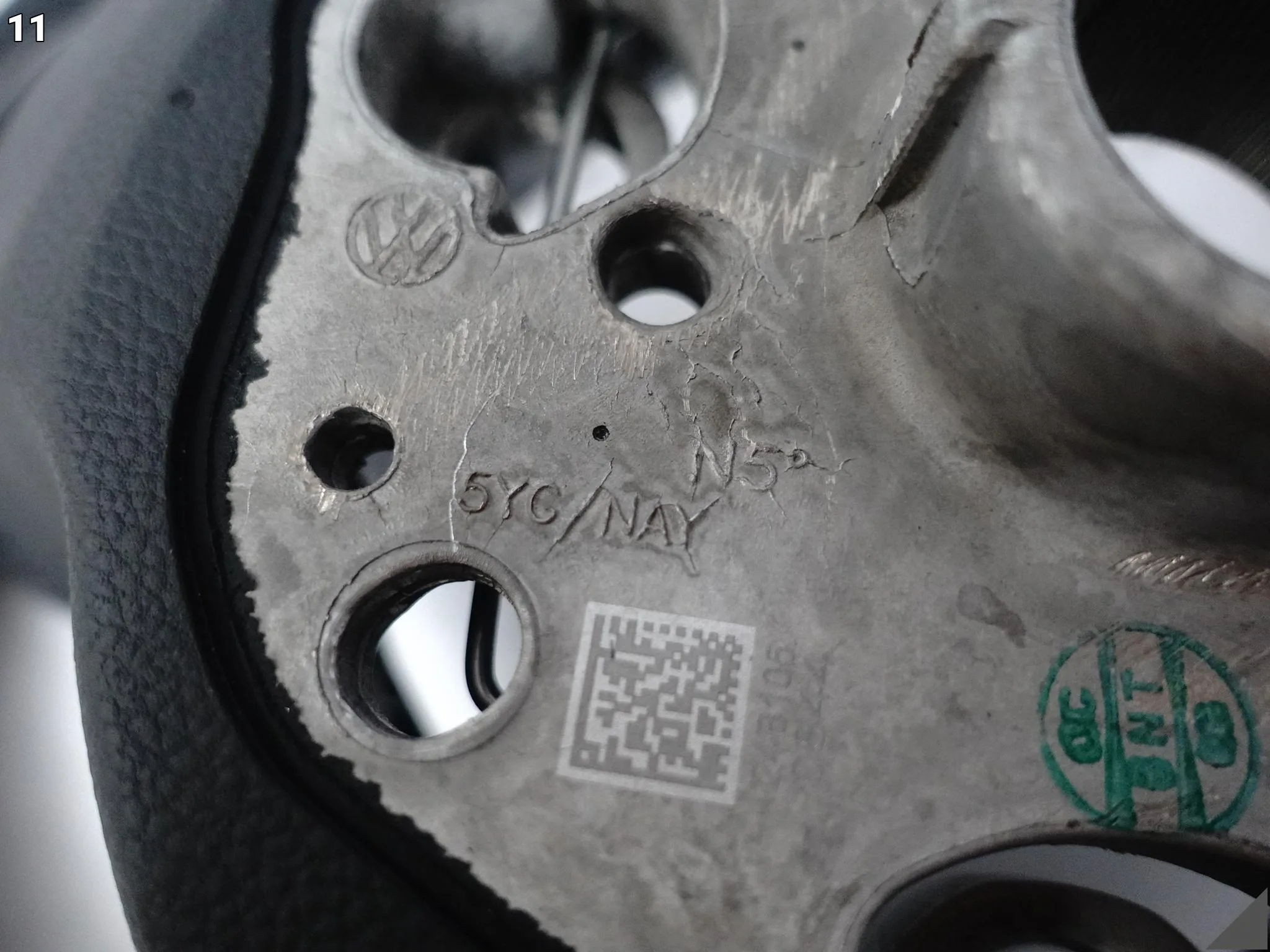 VW TIGUAN CT1 III 571 24- KIEROWNICA WIELOFUNKCYJNA SKÓRA ŁOPATKI VDH VW TIGUAN CT1 III 571 24- KIEROWNICA WIELOFUNKCYJNA SKÓRA ŁOPATKI VDH - obrazek 12