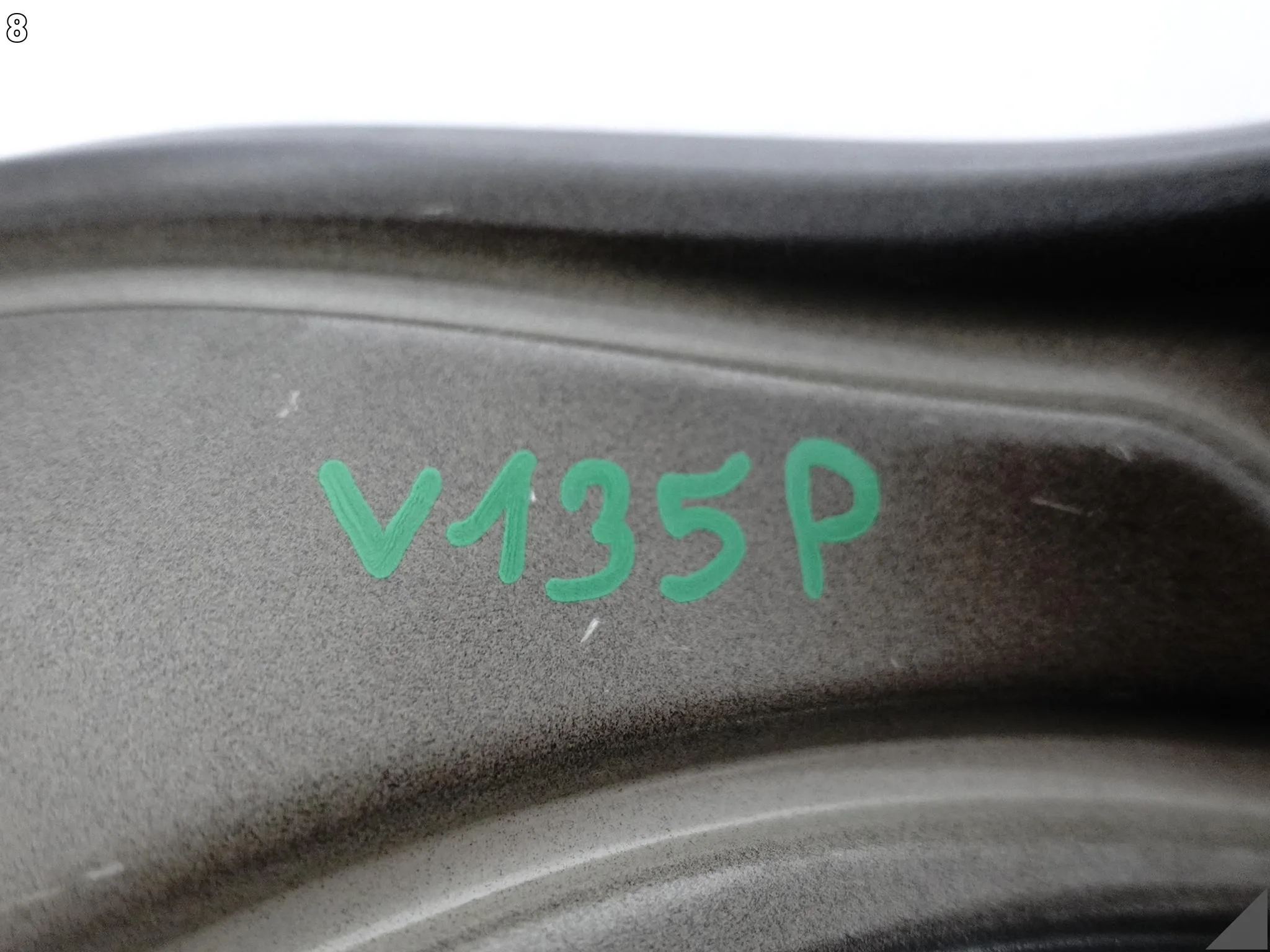 VW TIGUAN CT1 III 571 24- ŚLIZG MOCOWANIE PODPORA W BŁOTNIK PRZÓD PRAWY Y9T VW TIGUAN CT1 III 571 24- ŚLIZG MOCOWANIE PODPORA W BŁOTNIK PRZÓD PRAWY Y9T - obrazek 9