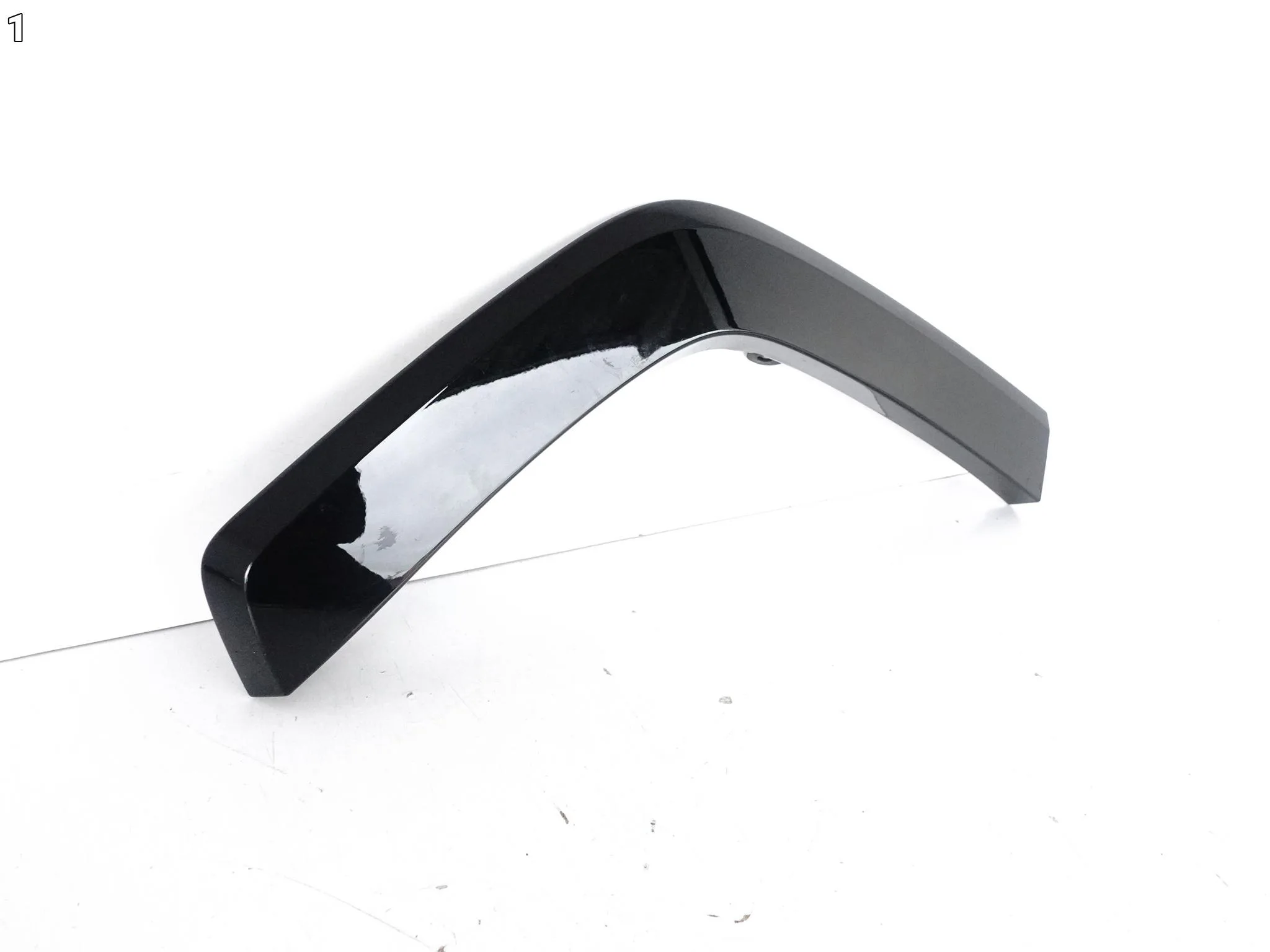 TOYOTA RAV4 V 5 19- LISTWA OSŁONA BŁOTNIK TYŁ PRAWA 75605-42200 GLOSS BLACK TOYOTA RAV4 V 5 19- LISTWA OSŁONA BŁOTNIK TYŁ PRAWA 75605-42200 GLOSS BLACK - obrazek 2