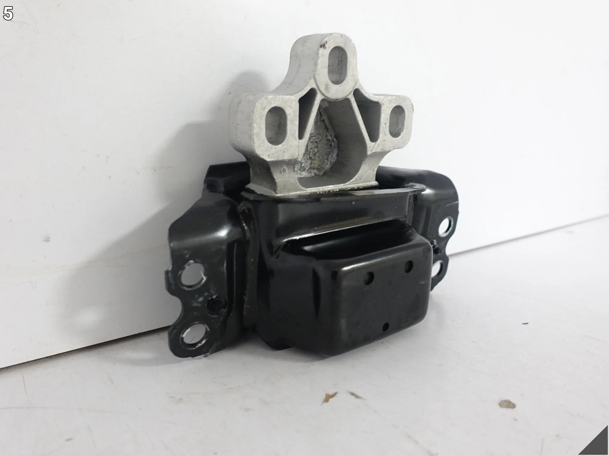 VW TIGUAN 571 AUDI SKODA SEAT ŁAPA PODUSZKA SKRZYNI LEWA DSG7 WJT 2.0TDI VW TIGUAN 571 AUDI SKODA SEAT ŁAPA PODUSZKA SKRZYNI LEWA DSG7 WJT 2.0TDI - obrazek 6