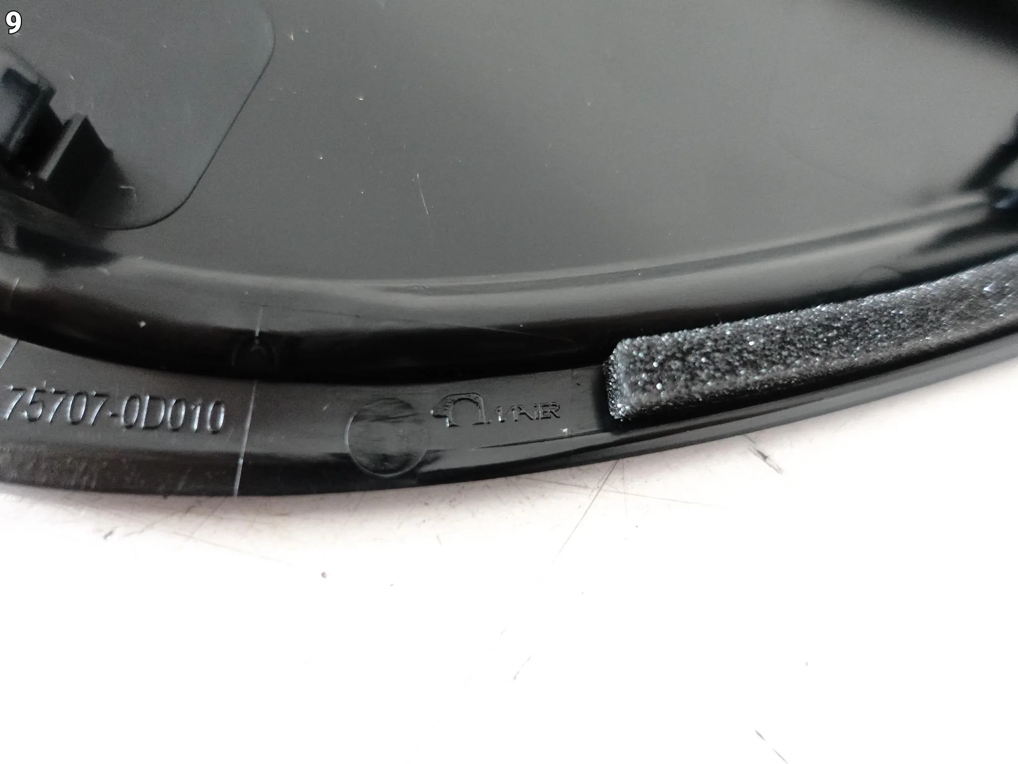 TOYOTA YARIS IV 4 XP210 20- LISTWA ZAŚLEPKA OSŁONA TRÓJKĄT DRZWI TYŁ PRAWA TOYOTA YARIS IV 4 XP210 20- LISTWA ZAŚLEPKA OSŁONA TRÓJKĄT DRZWI TYŁ PRAWA - obrazek 10