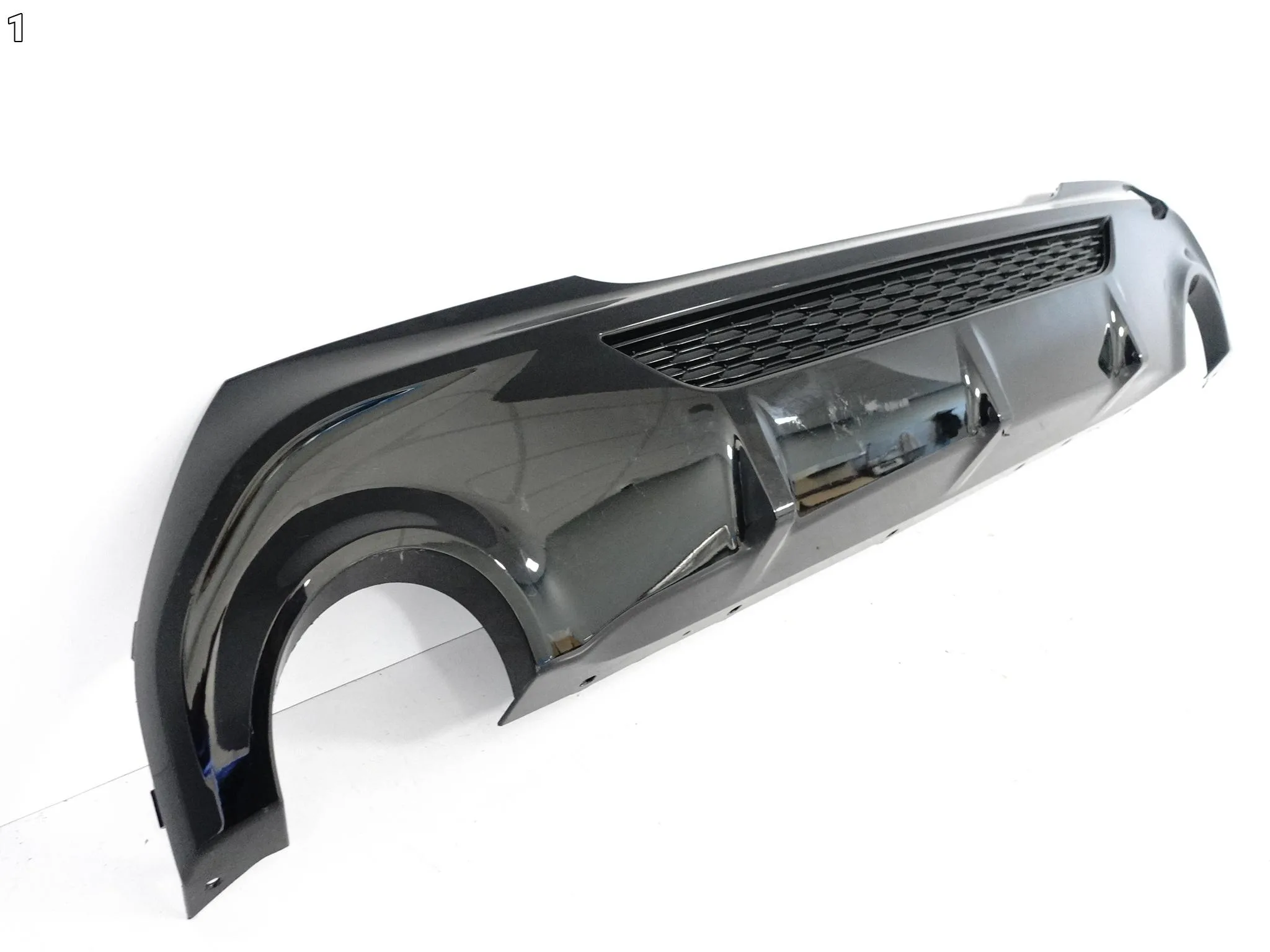 BMW 1 F40 MPA M-PAKIET 19-24 SPOILER DYFUZOR DOKŁADKA W ZDERZAK TYŁ BMW 1 F40 MPA M-PAKIET 19-24 SPOILER DYFUZOR DOKŁADKA W ZDERZAK TYŁ - obrazek 2