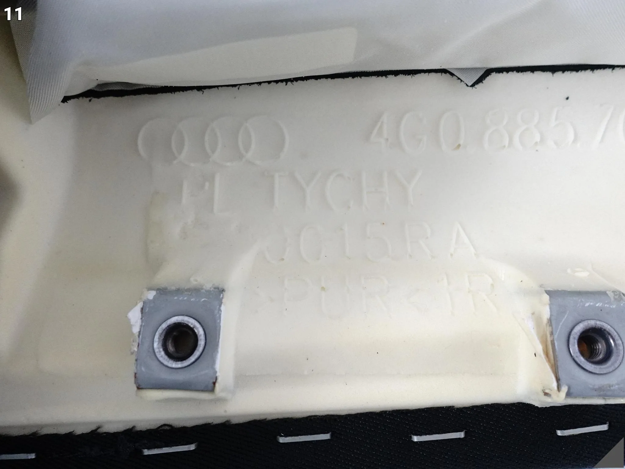 AUDI A7 S7 RS7 4G8 A6 S6 RS6 4G0 C7 10-18 BOCZEK KANAPY TYŁ R VALCONA 22A AUDI A7 S7 RS7 4G8 A6 S6 RS6 4G0 C7 10-18 BOCZEK KANAPY TYŁ R VALCONA 22A - obrazek 12