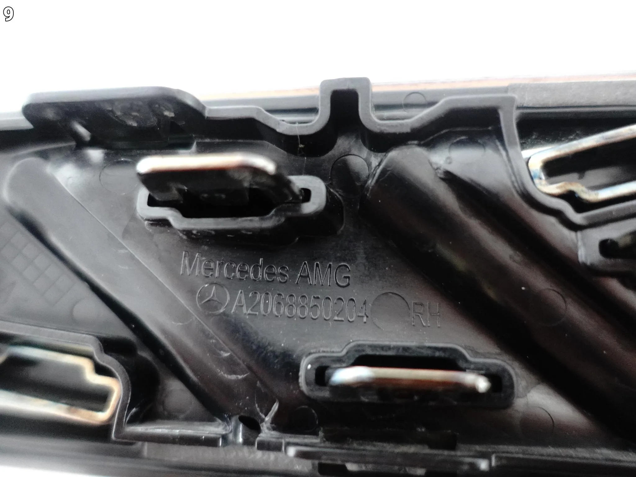 MERCEDES E W214 C W206 63 53 AMG LISTWA KRATKA NAKŁADKA BŁOTNIK PRZÓD PRAWA MERCEDES E W214 C W206 63 53 AMG LISTWA KRATKA NAKŁADKA BŁOTNIK PRZÓD PRAWA - obrazek 10