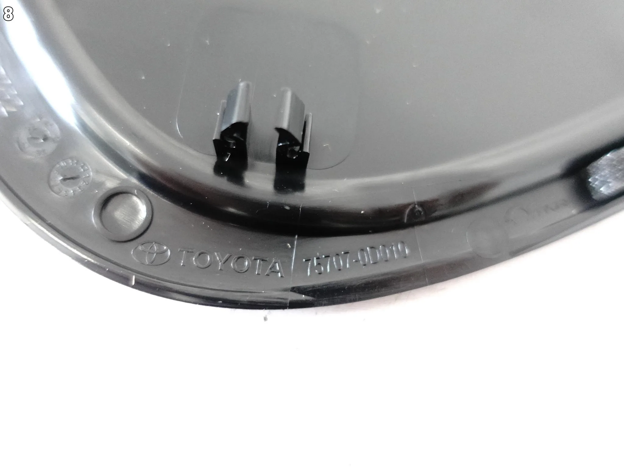 TOYOTA YARIS IV 4 XP210 20- LISTWA ZAŚLEPKA OSŁONA TRÓJKĄT DRZWI TYŁ PRAWA TOYOTA YARIS IV 4 XP210 20- LISTWA ZAŚLEPKA OSŁONA TRÓJKĄT DRZWI TYŁ PRAWA - obrazek 9