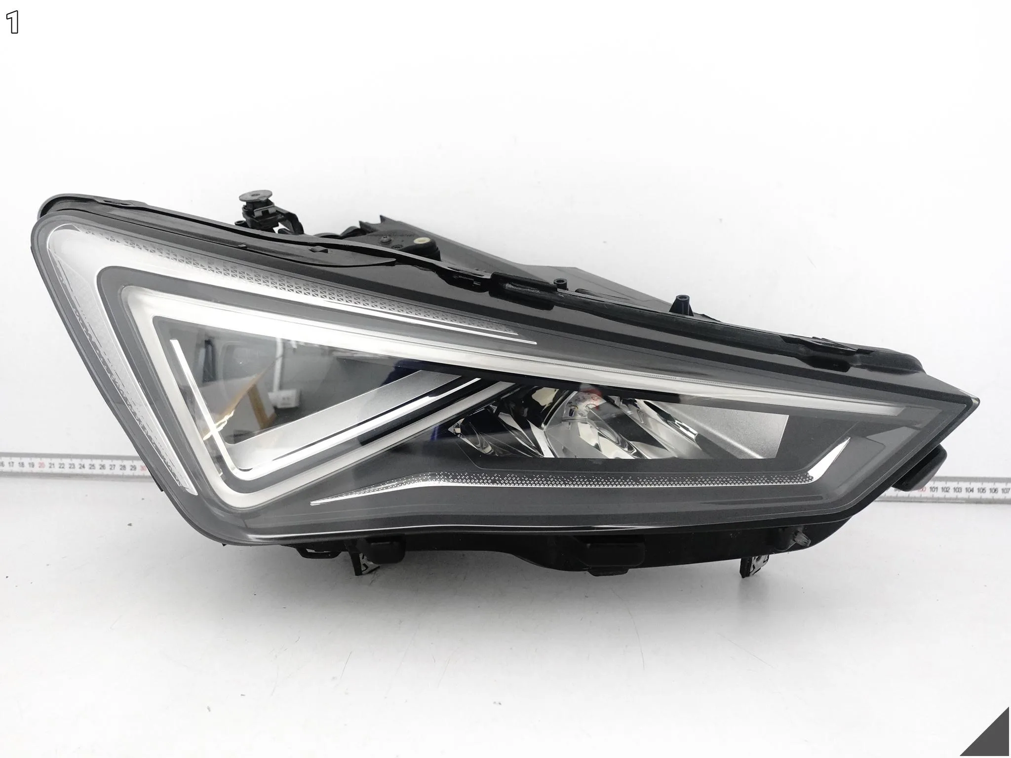 SEAT TARRACO 5FJ 18-24 LAMPA HEADLIGHT FULL LED PRAWA PRZÓD EUROPA SEAT TARRACO 5FJ 18-24 LAMPA HEADLIGHT FULL LED PRAWA PRZÓD EUROPA - obrazek 2