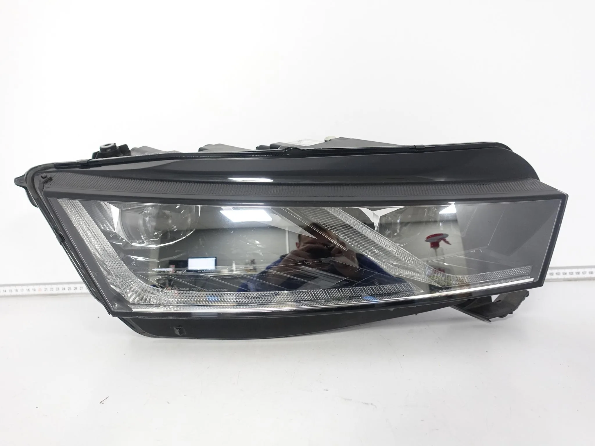 SKODA OCTAVIA IV 4 5E4 20-24 LAMPA FULL LED CRYSTAL LIGHTING PRAWA PRZÓD EU SKODA OCTAVIA IV 4 5E4 20-24 LAMPA FULL LED CRYSTAL LIGHTING PRAWA PRZÓD EU