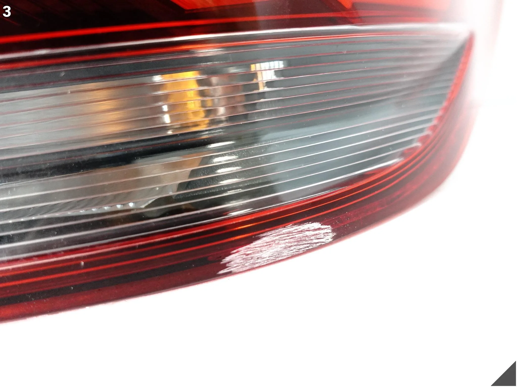 DACIA SANDERO III 3 20- LAMPA LED W BŁOTNIK PRAWA TYŁ EUROPA 265508077R DACIA SANDERO III 3 20- LAMPA LED W BŁOTNIK PRAWA TYŁ EUROPA 265508077R - obrazek 4
