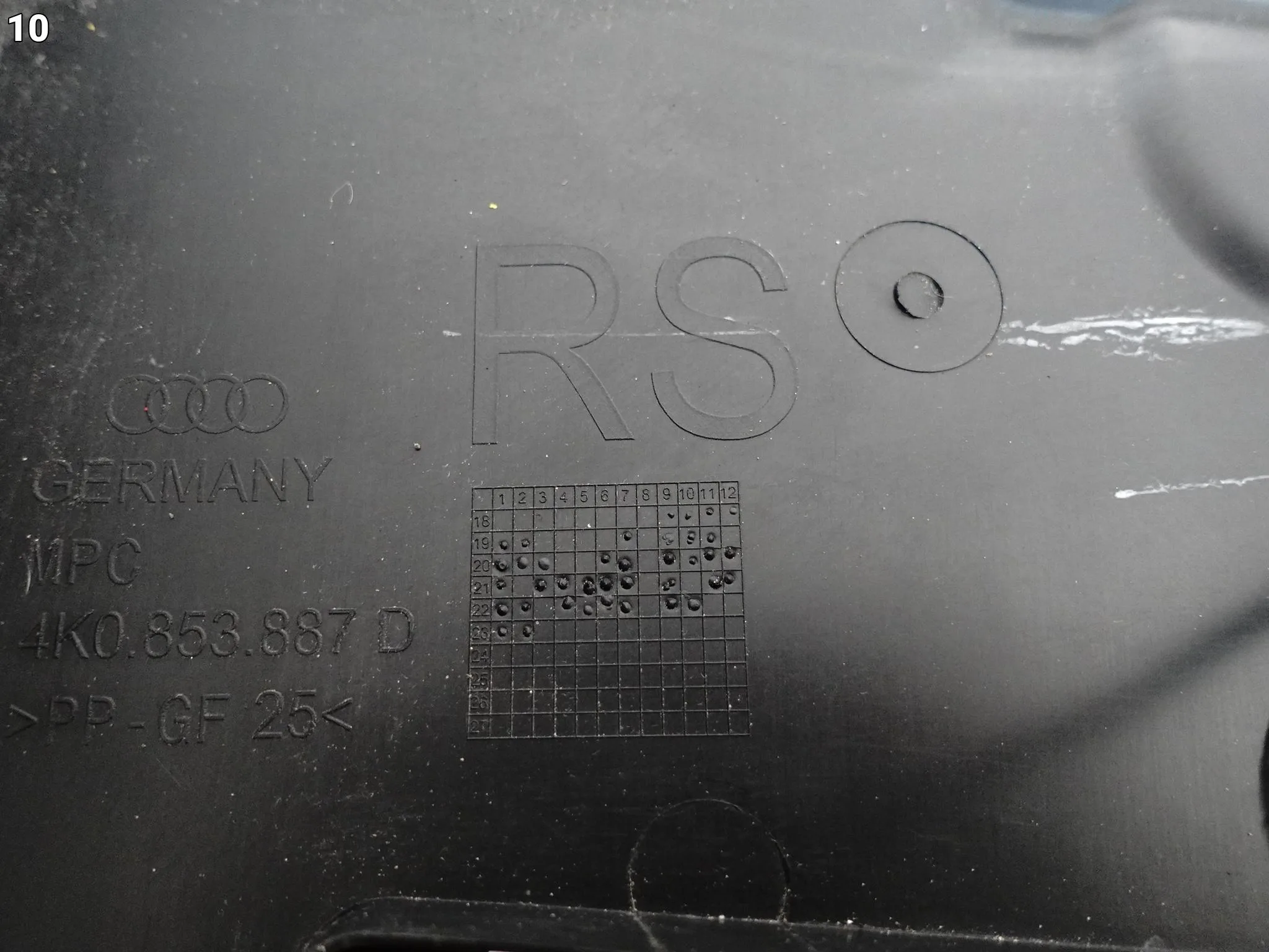 AUDI RS6 4K0 RS7 4K8 C8 19- NADKOLE POSZYCIE WNĘKI KOŁA KRATKA LEWE PRZÓD AUDI RS6 4K0 RS7 4K8 C8 19- NADKOLE POSZYCIE WNĘKI KOŁA KRATKA LEWE PRZÓD - obrazek 11