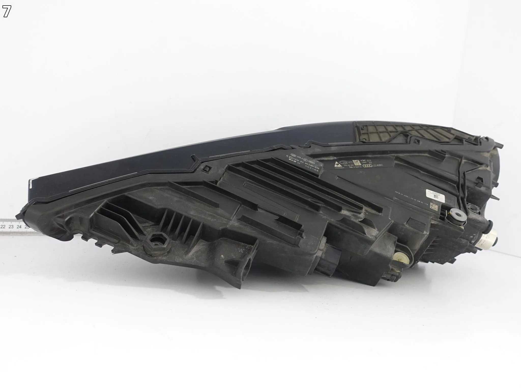 AUDI Q8 SQ8 4M8 18-23 LAMPA MATRIX FULL LED PRAWA PRZÓD EUROPA AUDI Q8 SQ8 4M8 18-23 LAMPA MATRIX FULL LED PRAWA PRZÓD EUROPA - obrazek 8