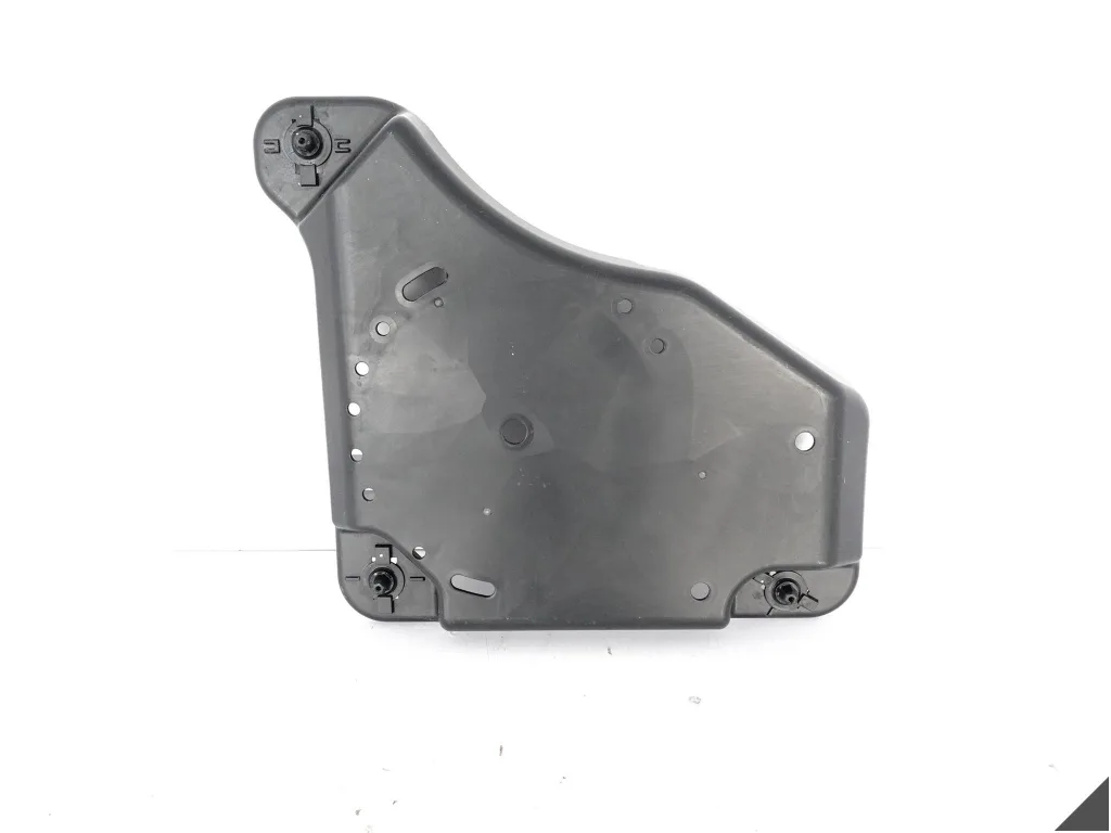 AUDI Q3 83A VW TIGUAN II SKODA KODIAQ SEAT OSŁONA OBUDOWA ZBIORNIKA ADBLUE AUDI Q3 83A VW TIGUAN II SKODA KODIAQ SEAT OSŁONA OBUDOWA ZBIORNIKA ADBLUE