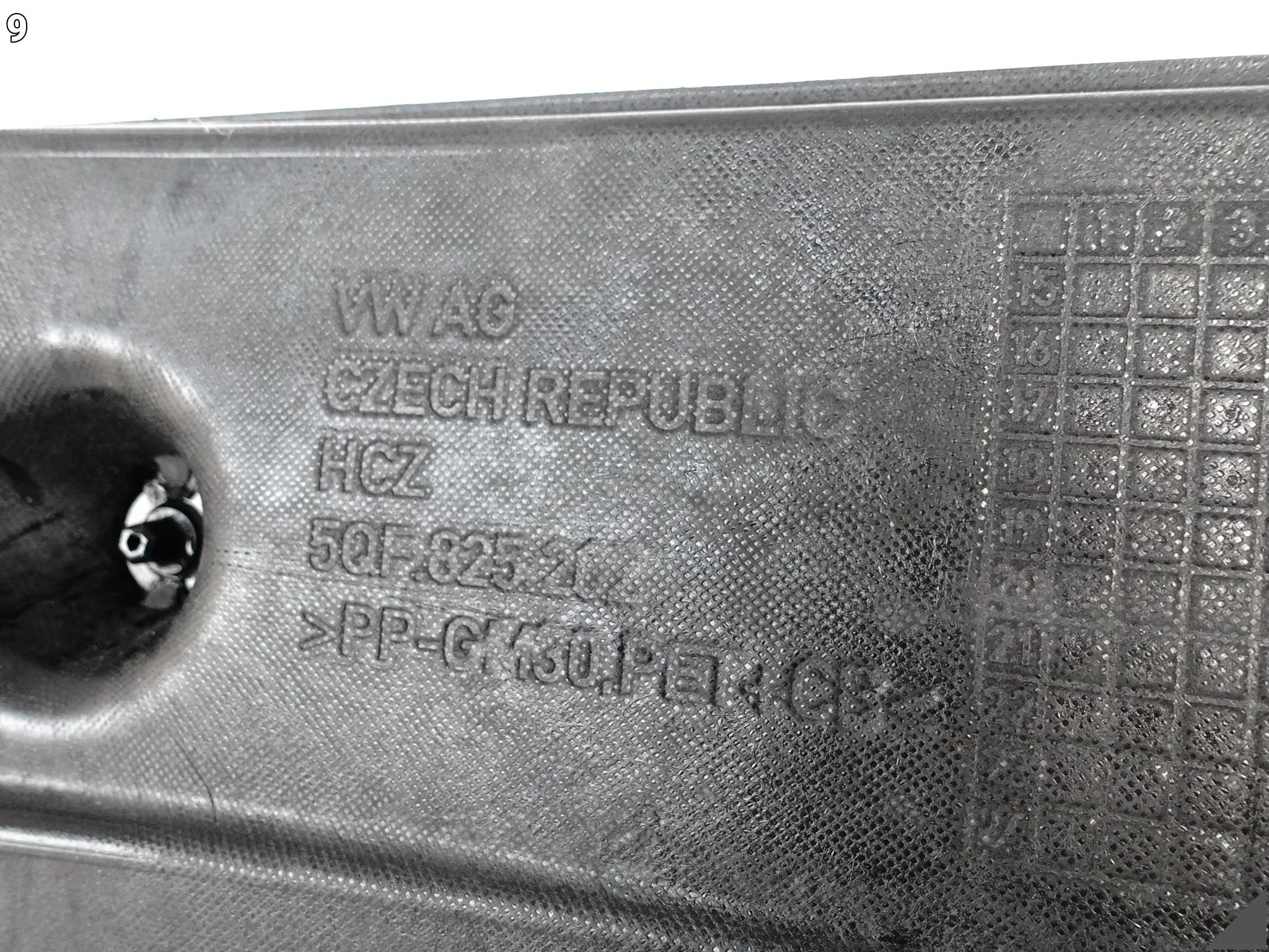 AUDI Q3 II 83A F3 VW TIGUAN II 5NA PŁYTA OSŁONA PODWOZIA PRAWA 35TDI 24KM AUDI Q3 II 83A F3 VW TIGUAN II 5NA PŁYTA OSŁONA PODWOZIA PRAWA 35TDI 24KM - obrazek 10