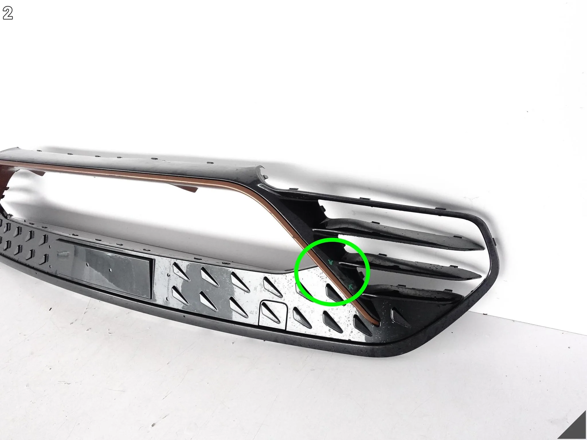 CUPRA BORN 10E 21- GRILL KRATKA ATRAPA BLENDA LISTWA W ZDERZAK PRZÓD CUPRA BORN 10E 21- GRILL KRATKA ATRAPA BLENDA LISTWA W ZDERZAK PRZÓD - obrazek 3