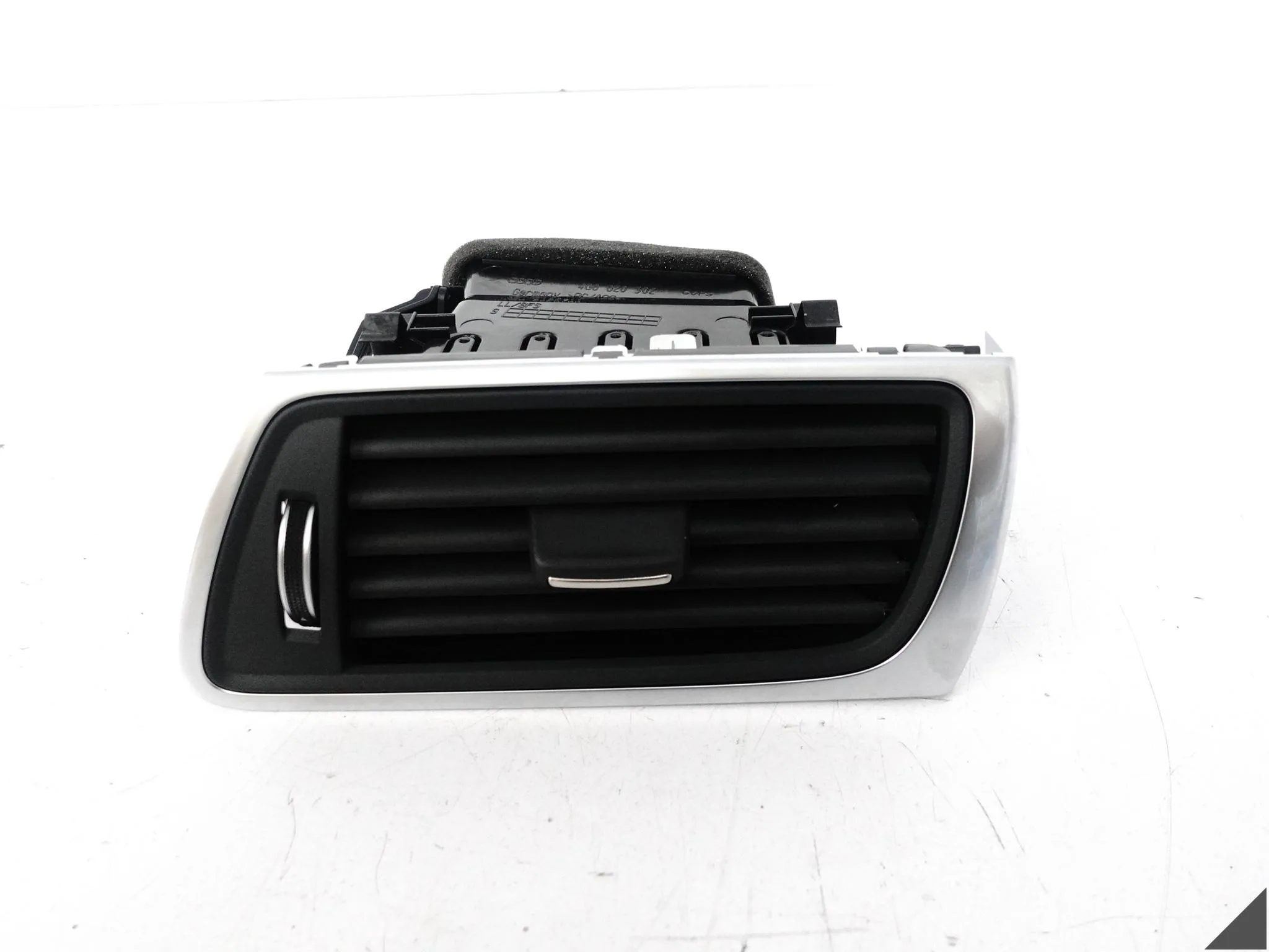 AUDI A7 S7 RS7 4G8 C7 LIFT 14-18 KRATKA NAWIEWU LISTWA DEKOR PRAWA PRZÓD AUDI A7 S7 RS7 4G8 C7 LIFT 14-18 KRATKA NAWIEWU LISTWA DEKOR PRAWA PRZÓD