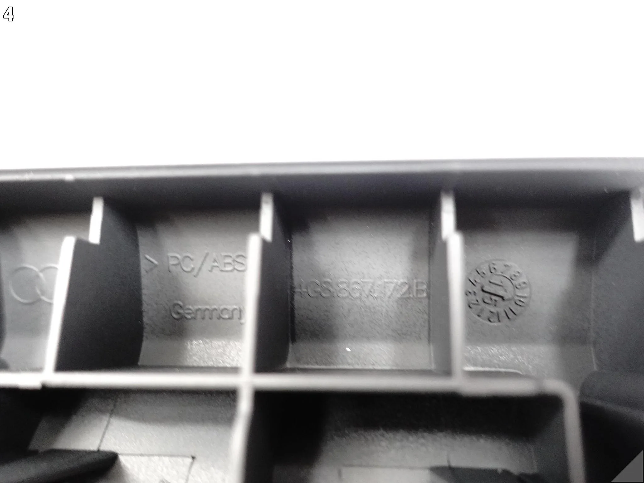 AUDI A7 S7 RS7 4G8 C7 10-18 UCHWYT DRZWI RĄCZKA PRZEŁĄCZNIKI PRAWY PRZÓD AUDI A7 S7 RS7 4G8 C7 10-18 UCHWYT DRZWI RĄCZKA PRZEŁĄCZNIKI PRAWY PRZÓD - obrazek 5
