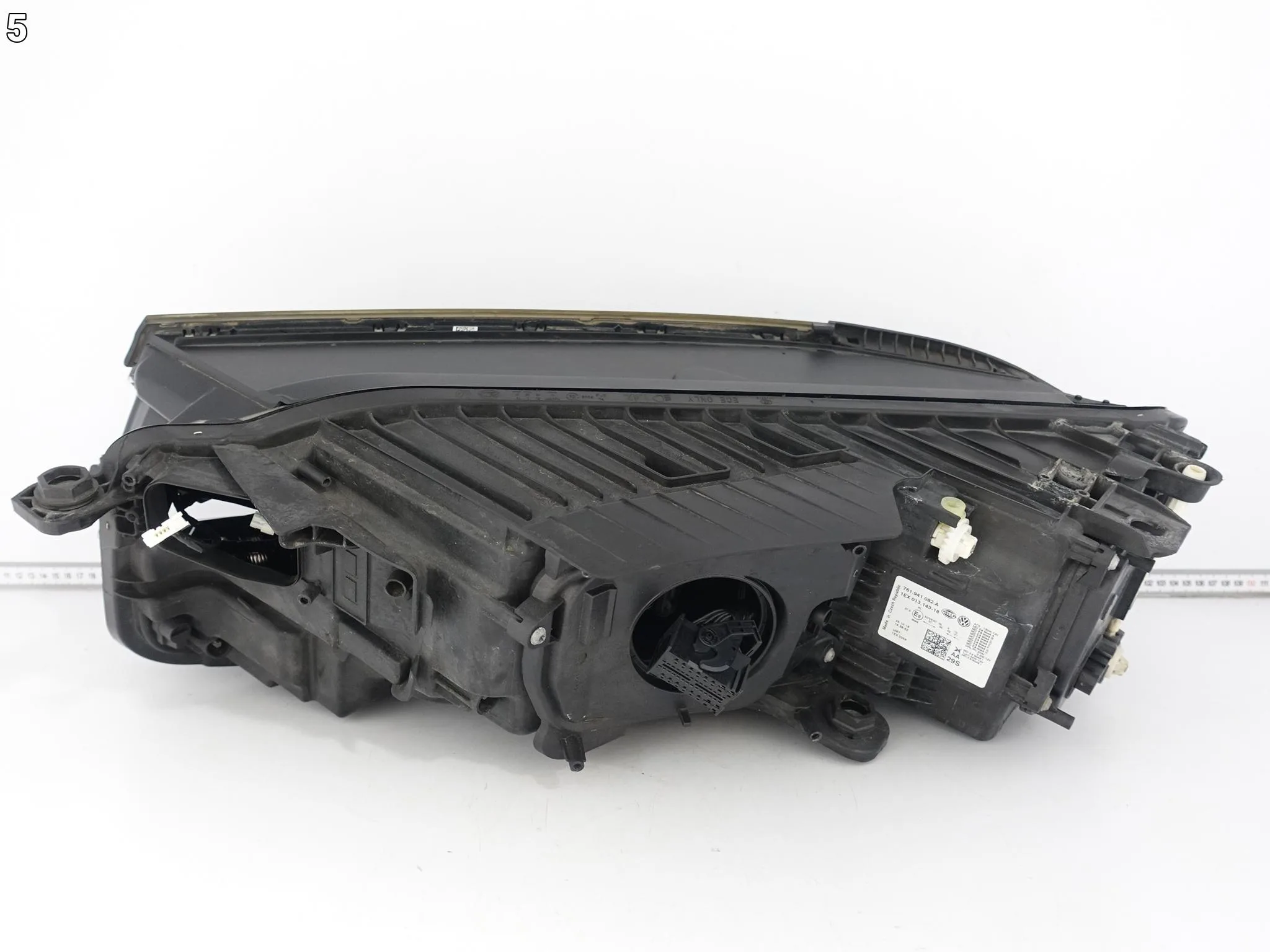 VW TOUAREG 3 III 760 761 CR R-LINE 18-23 LAMPA FULL LED MATRIX PRAWA EUROPA VW TOUAREG 3 III 760 761 CR R-LINE 18-23 LAMPA FULL LED MATRIX PRAWA EUROPA - obrazek 6