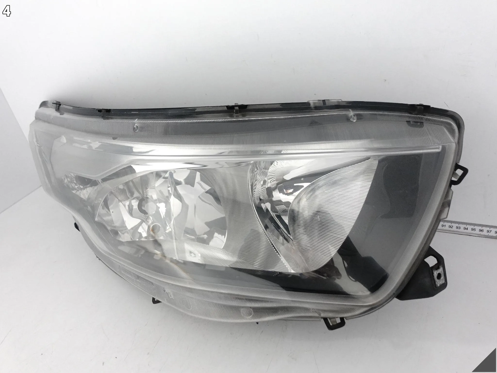 IVECO DAILY IV 4 14-19 LAMPA HEADLIGHT ZWYKŁA HALOGEN PRAWA PRZÓD EUROPA IVECO DAILY IV 4 14-19 LAMPA HEADLIGHT ZWYKŁA HALOGEN PRAWA PRZÓD EUROPA - obrazek 5